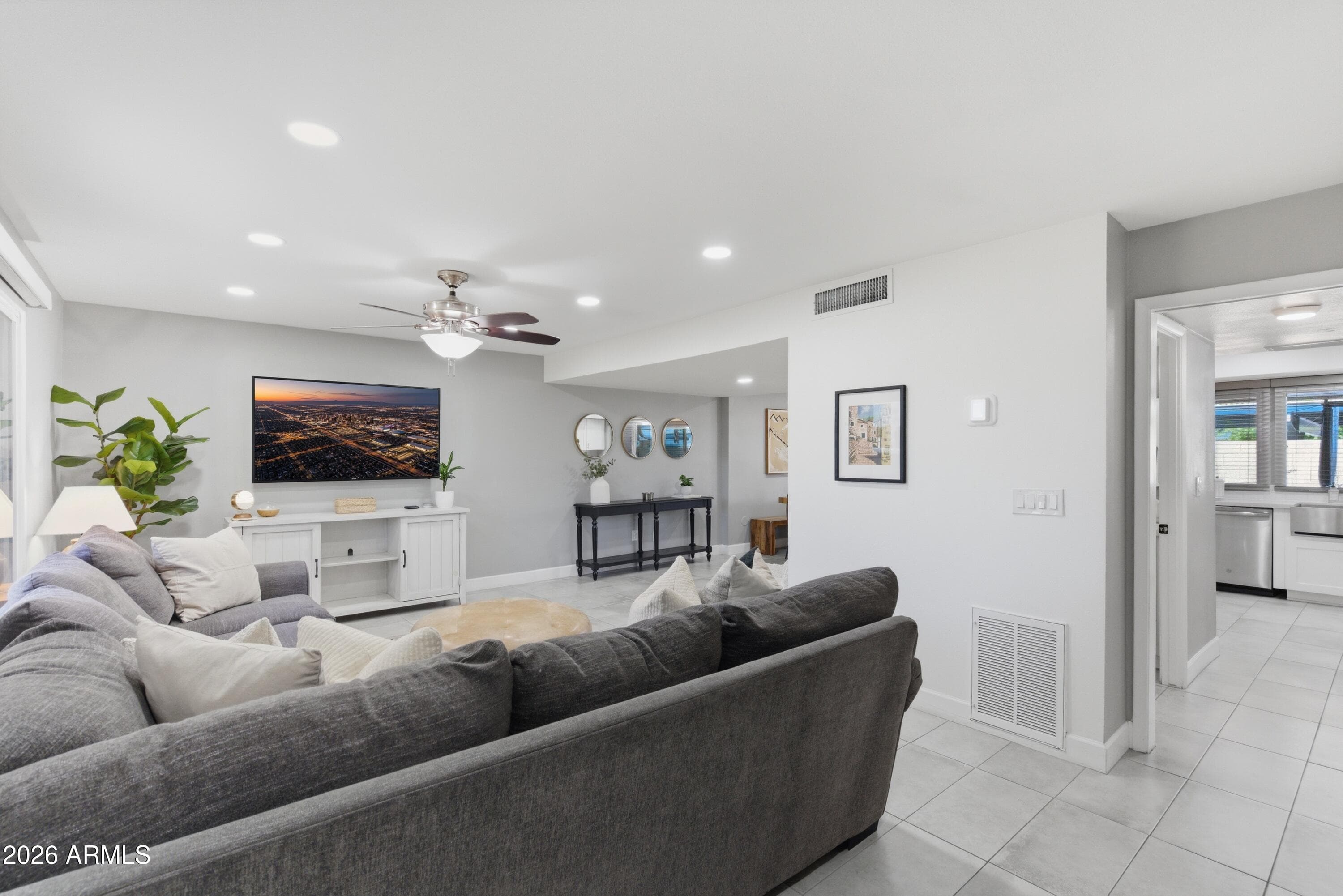 5135 N GRANITE REEF Road, Scottsdale, AZ 85250 — photo 5 of 32