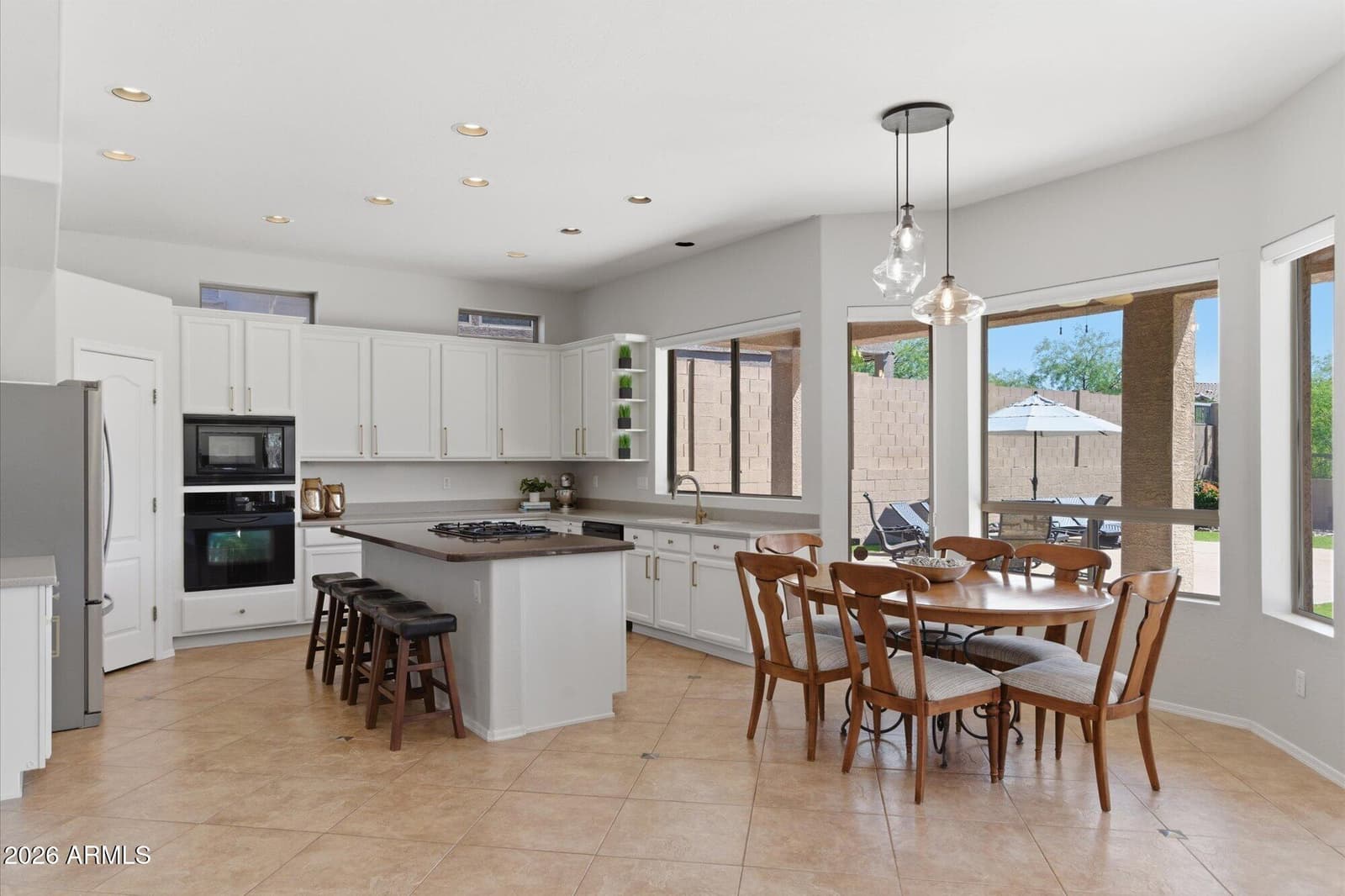 7943 E SUGARLOAF Circle, Mesa, AZ 85207 — photo 9 of 50