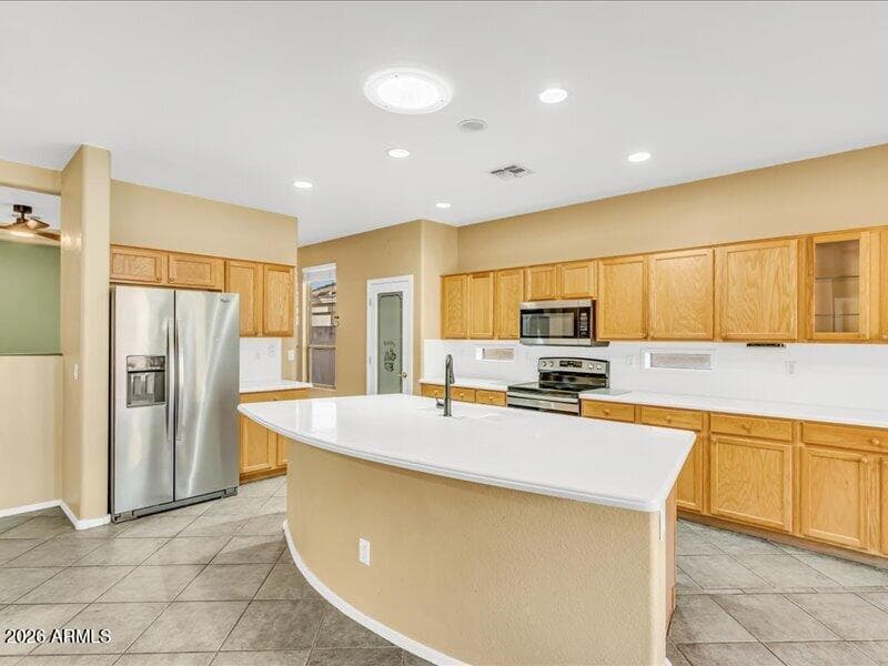 16180 W IRONWOOD Street, Surprise, AZ 85374 — photo 12 of 57