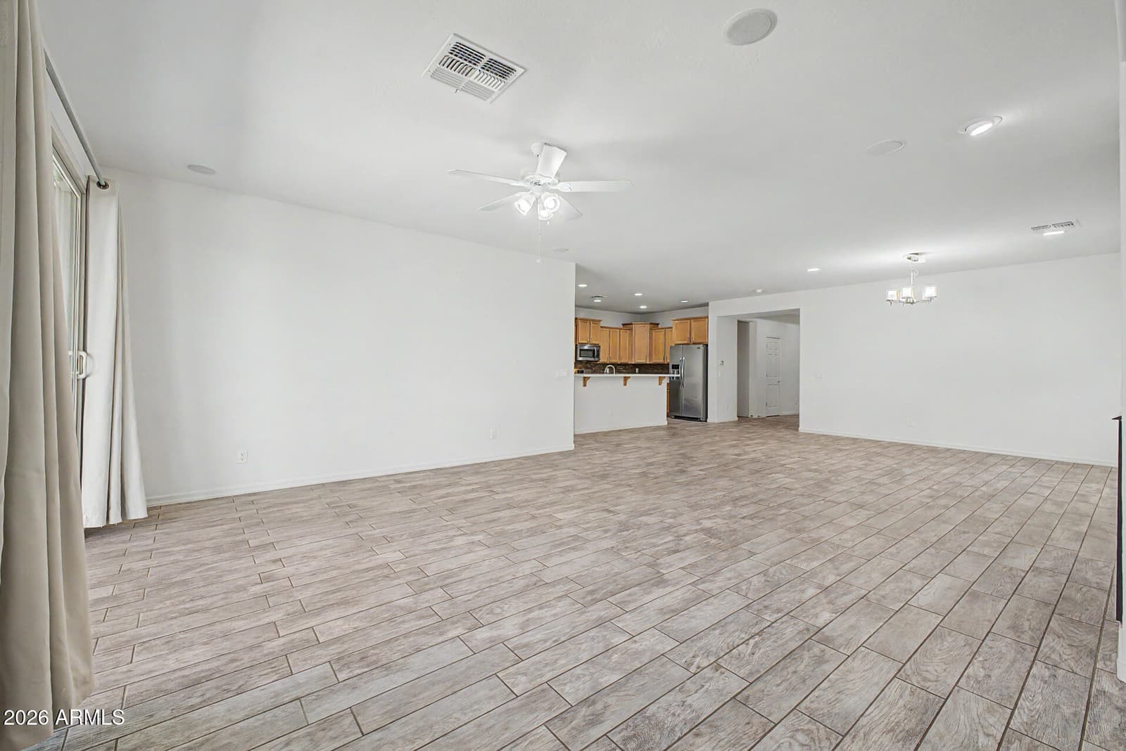 7564 W BERRIDGE Lane, Glendale, AZ 85303 — photo 5 of 32
