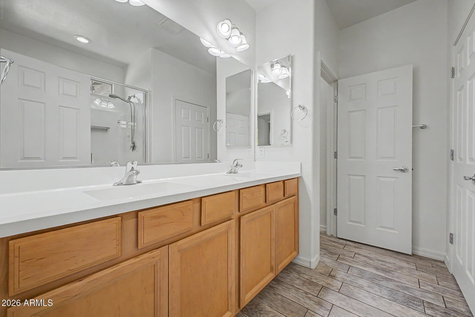 7564 W BERRIDGE Lane, Glendale, AZ 85303 — photo 16 of 32