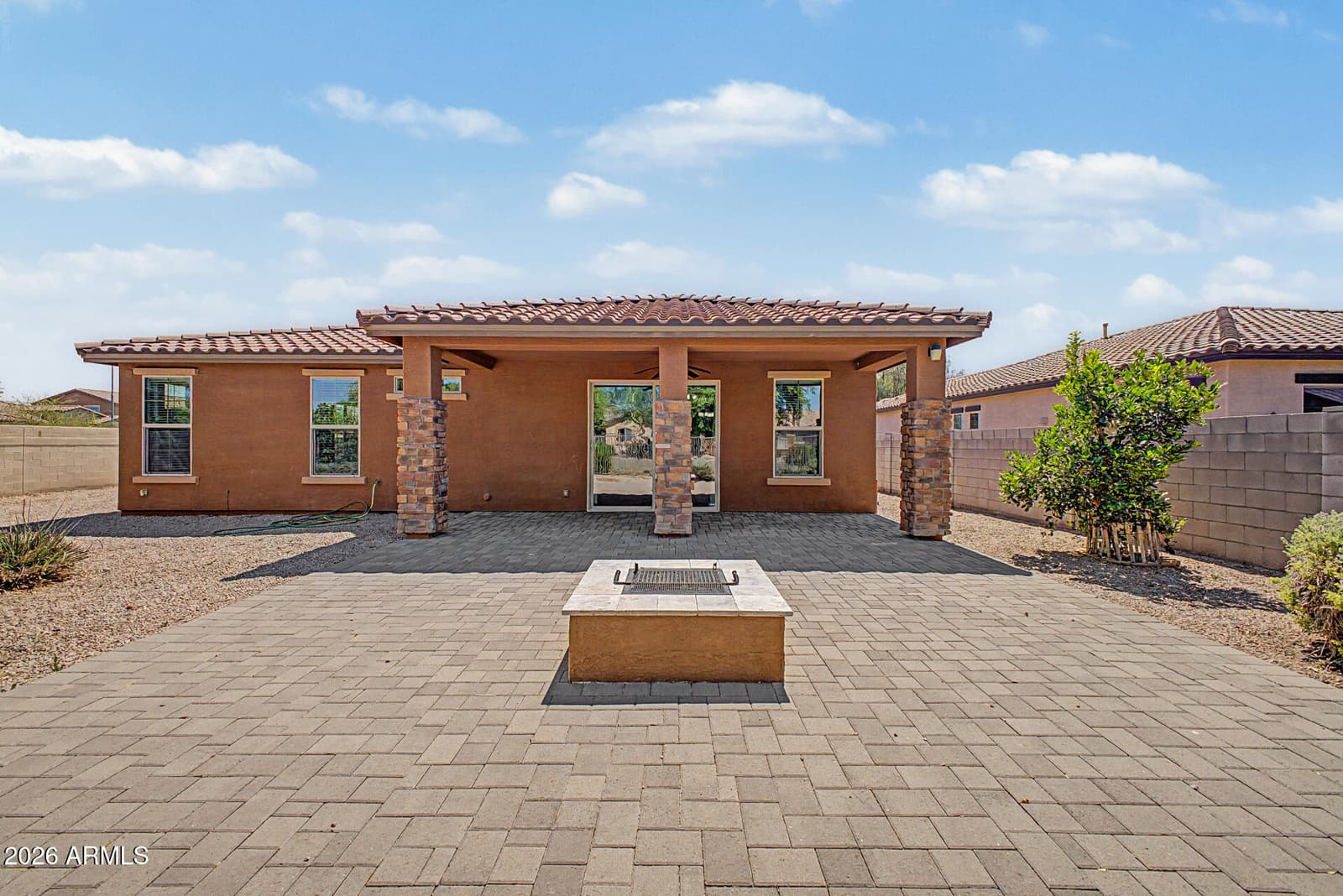 7564 W BERRIDGE Lane, Glendale, AZ 85303 — photo 27 of 32