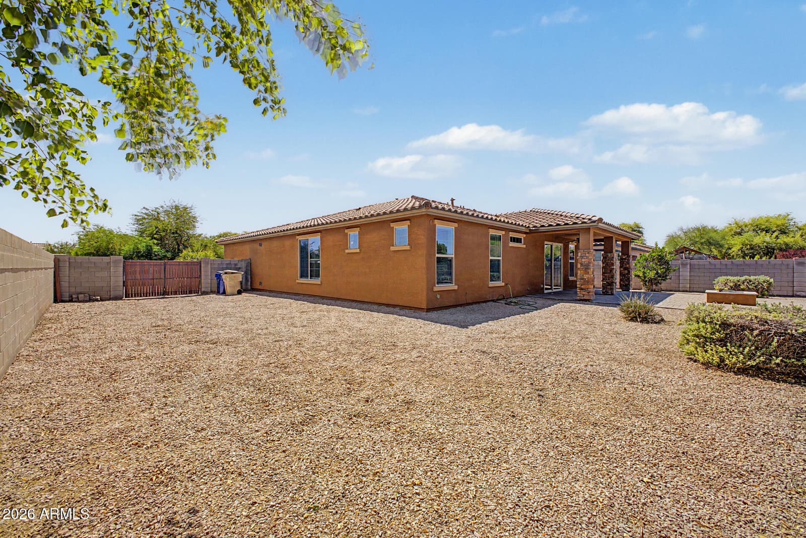 7564 W BERRIDGE Lane, Glendale, AZ 85303 — photo 28 of 32