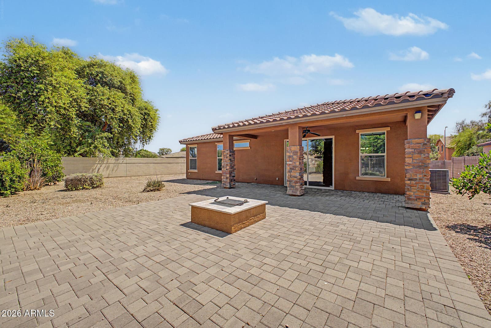 7564 W BERRIDGE Lane, Glendale, AZ 85303 — photo 32 of 32