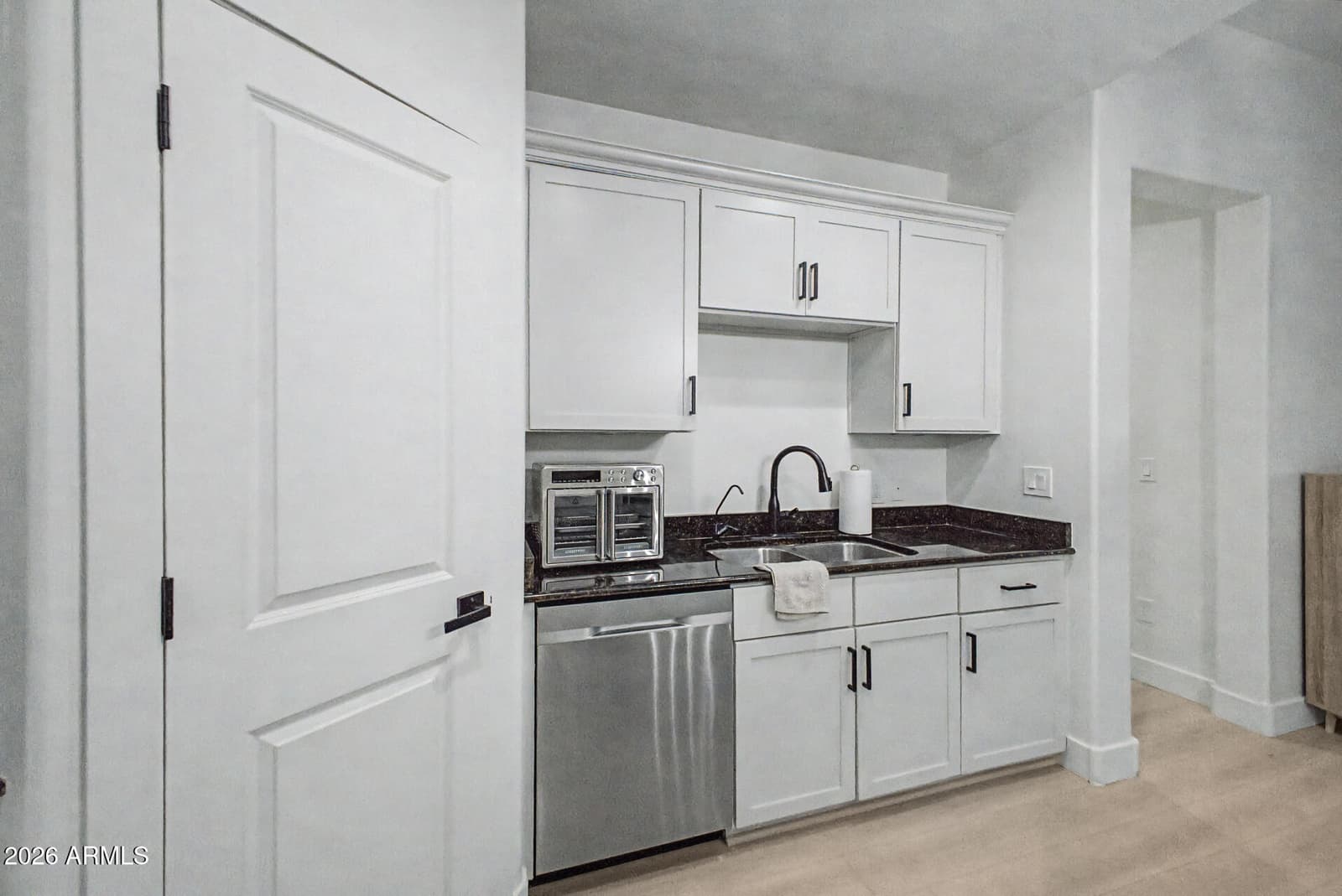 945 E PLAYA DEL NORTE Drive 2007, Tempe, AZ 85288 — photo 11 of 48