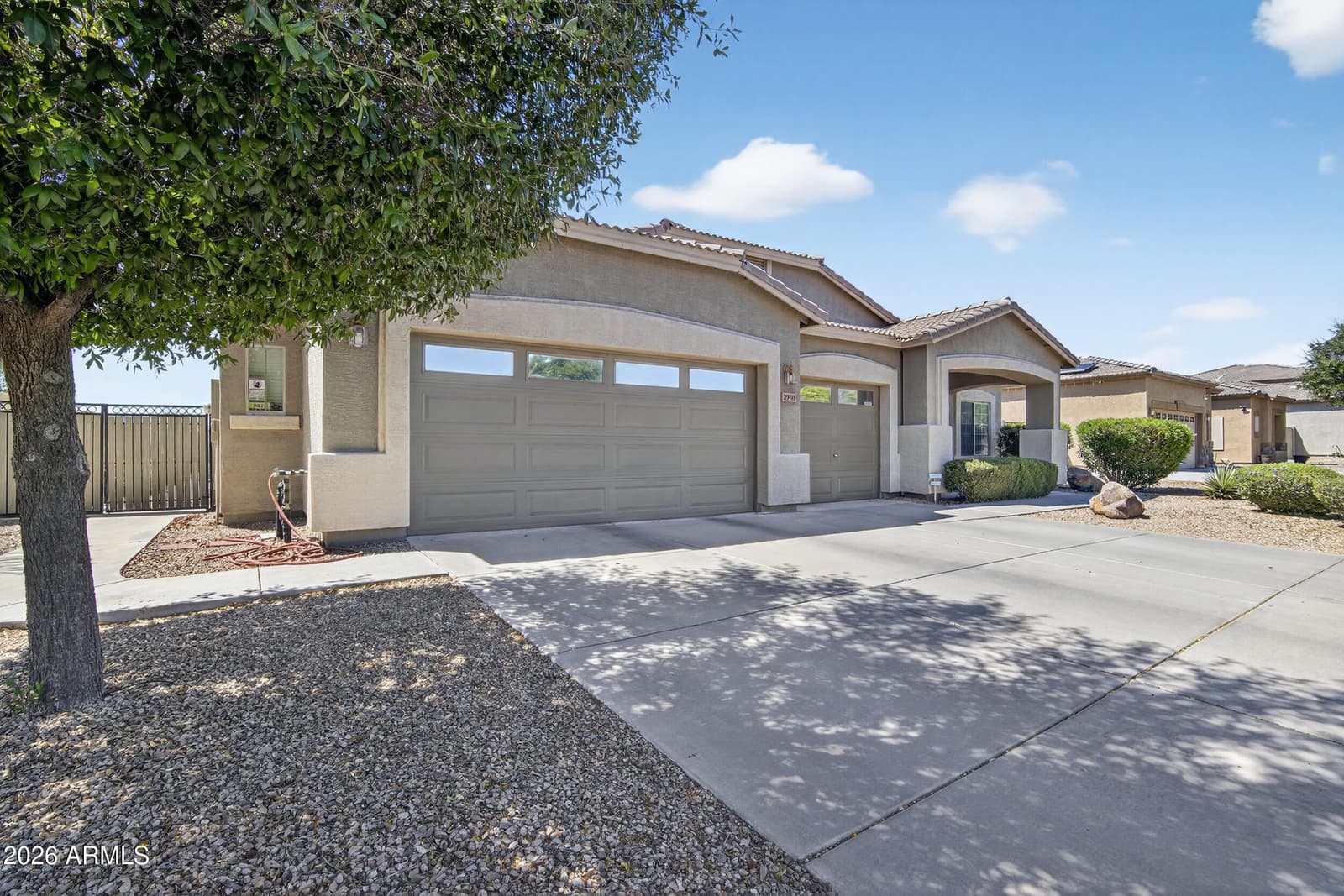 2959 N ROSEWOOD Avenue, Casa Grande, AZ 85122 — photo 2 of 47