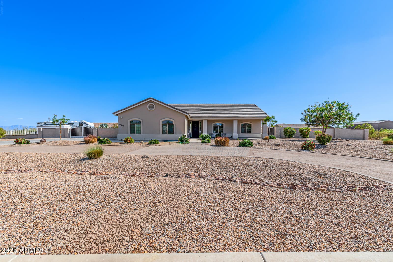 10315 W ROSEMEAD Drive, Casa Grande, AZ 85194 — photo 2 of 30