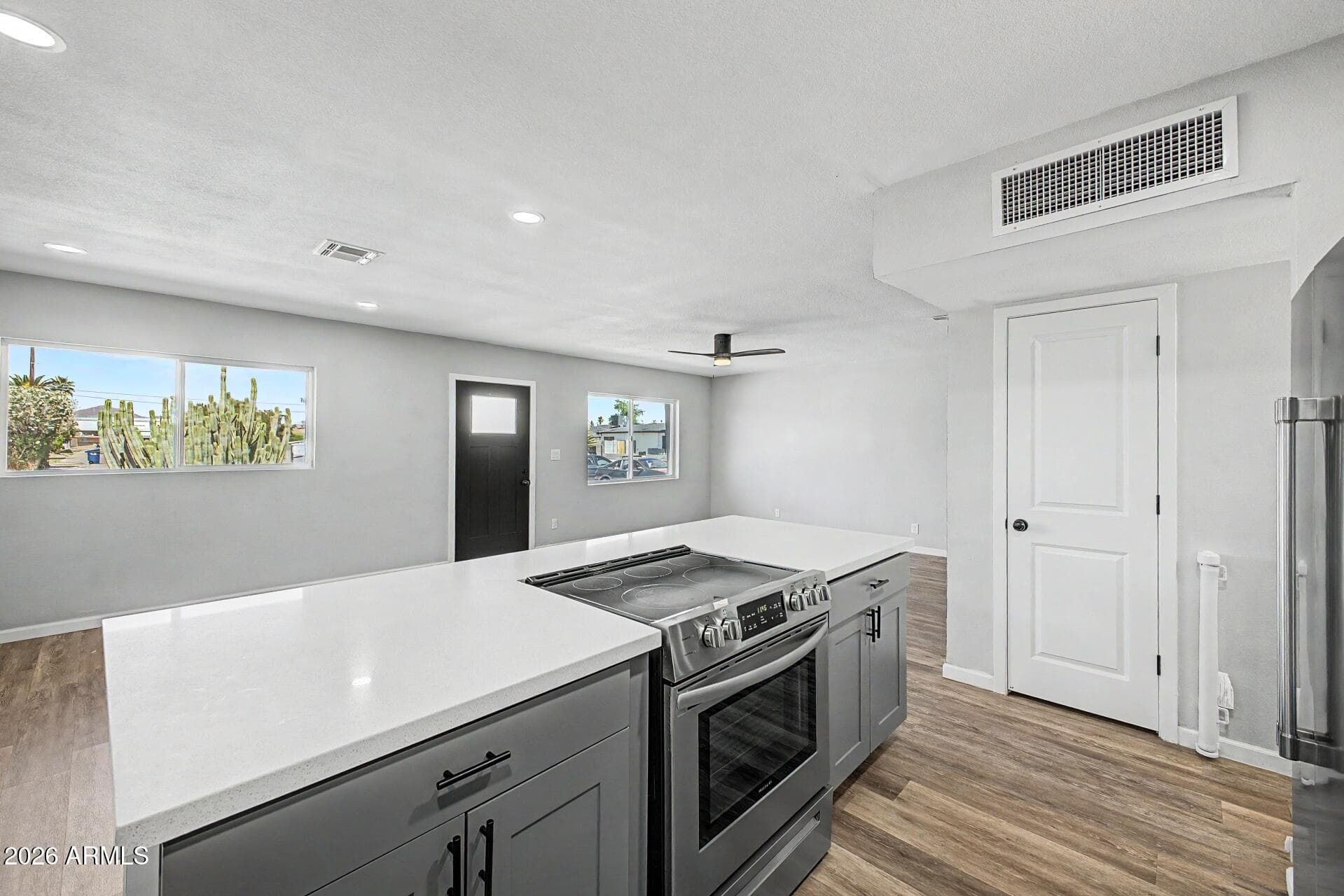 1423 W 6TH Street, Tempe, AZ 85281 — photo 11 of 29