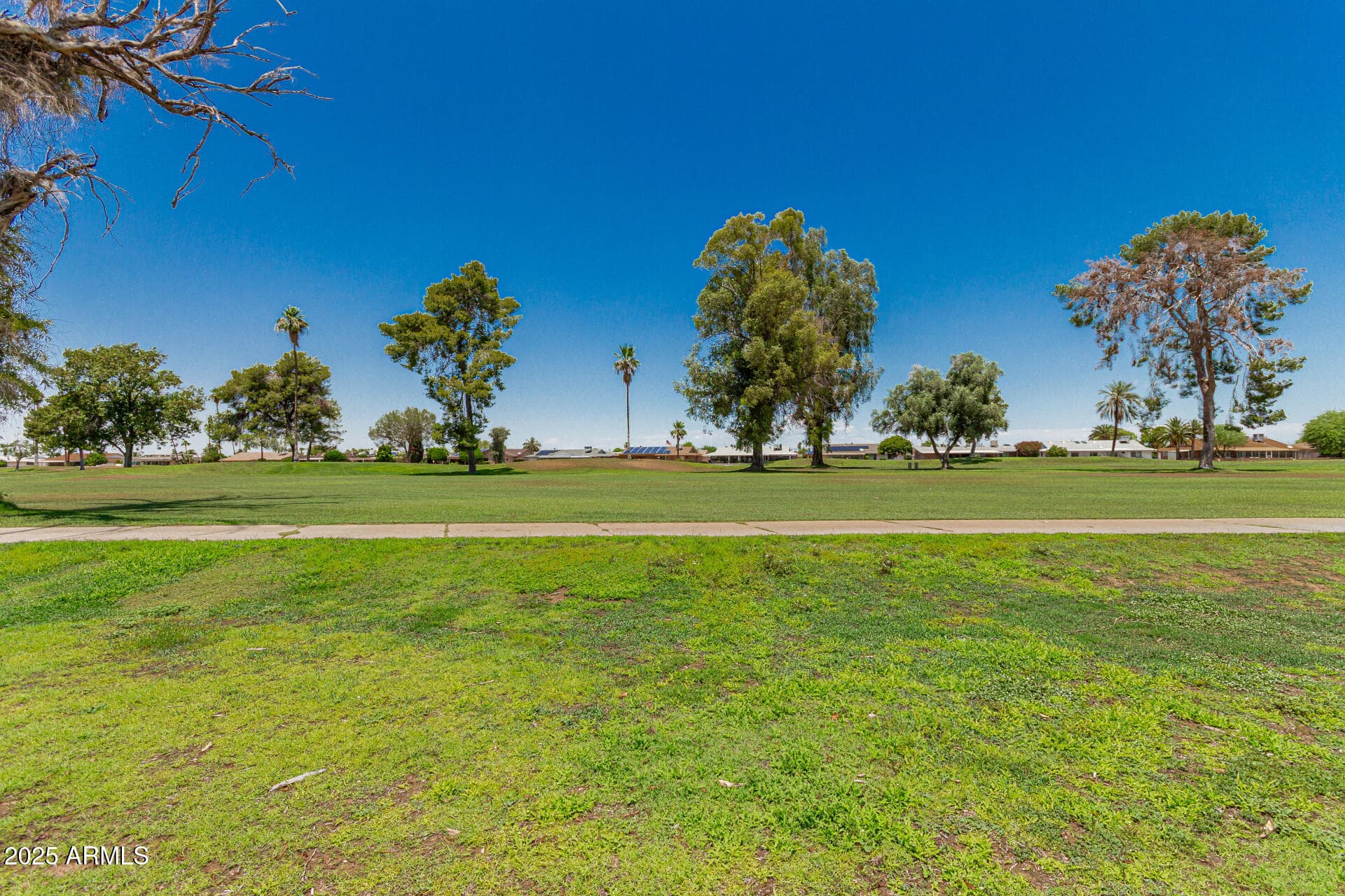 10022 W MOUNTAIN VIEW Road, Sun City, AZ 85351 — photo 31 of 32