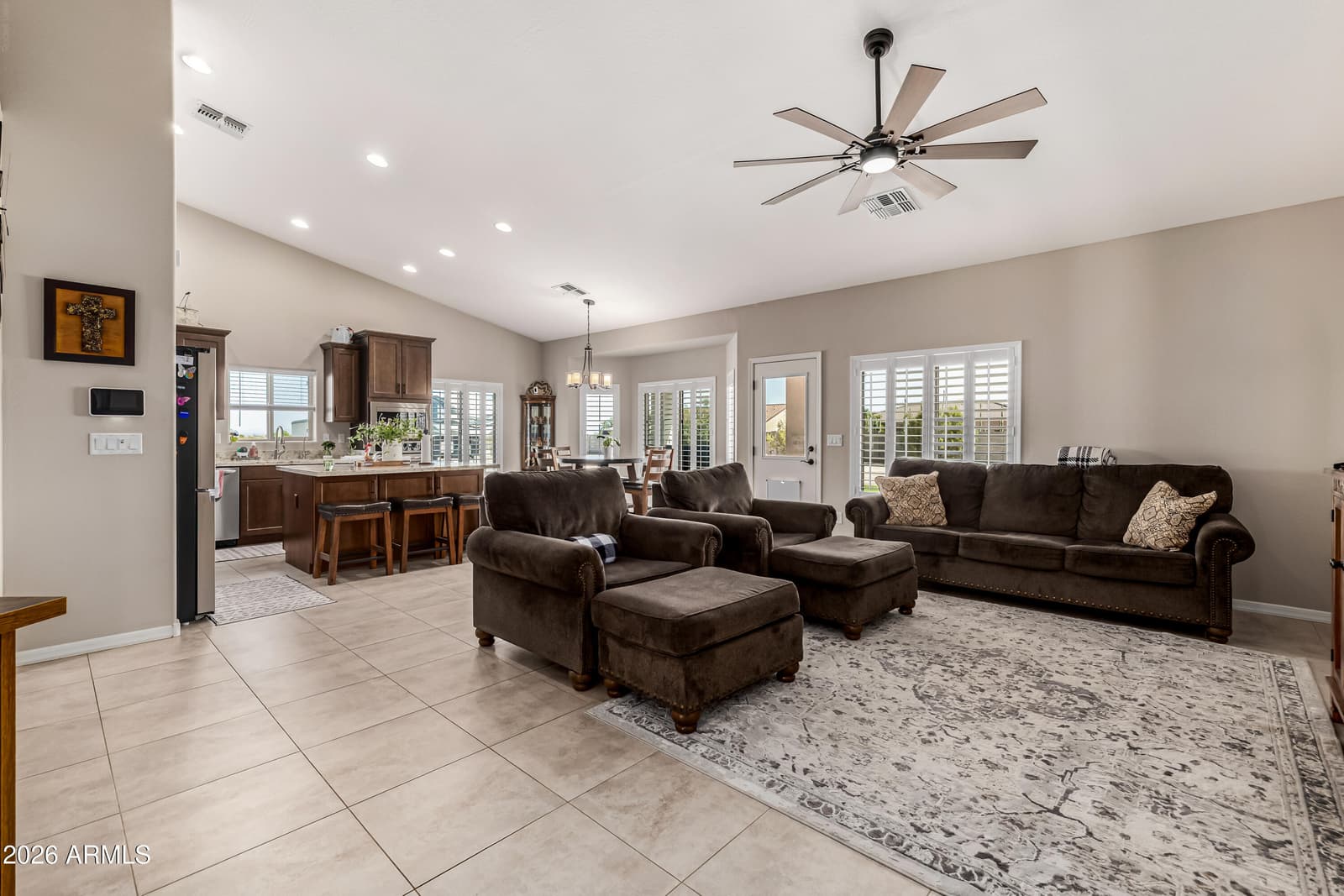 10315 W ROSEMEAD Drive, Casa Grande, AZ 85194 — photo 5 of 30