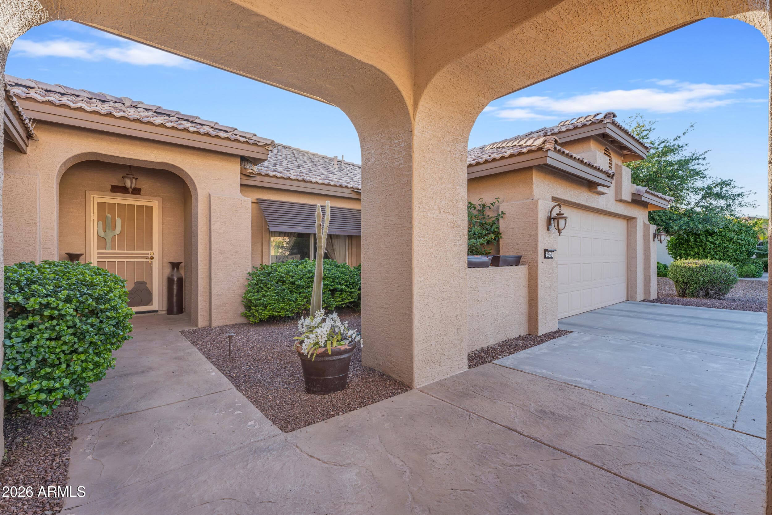 2862 N 156TH Drive, Goodyear, AZ 85395 — photo 6 of 44