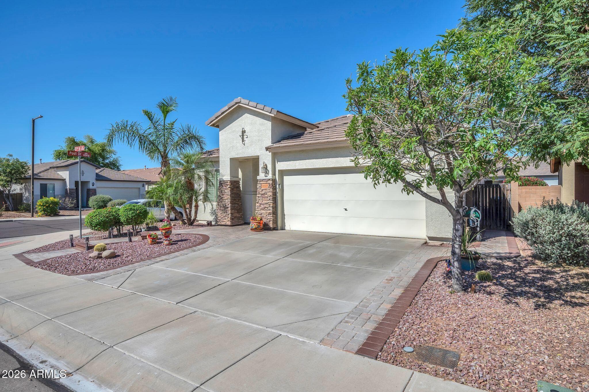 16514 N 177TH Drive, Surprise, AZ 85388 — photo 7 of 45