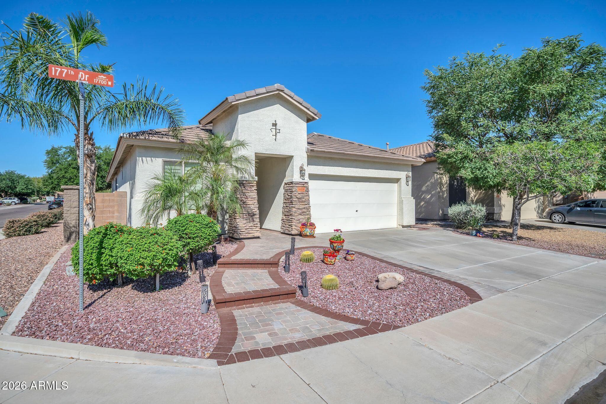 16514 N 177TH Drive, Surprise, AZ 85388 — photo 9 of 45