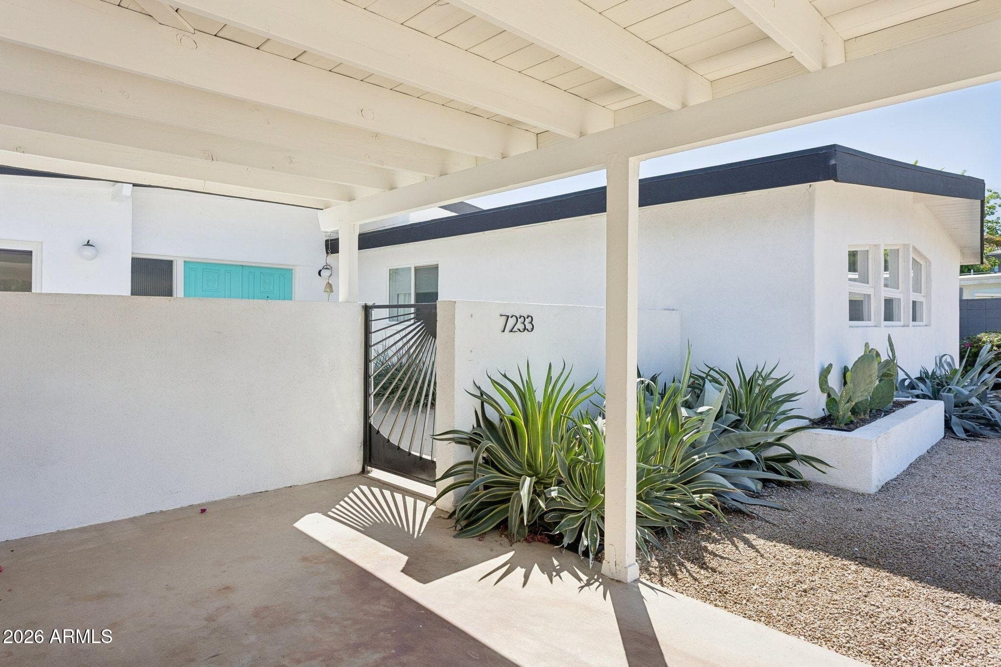 7233 E MONTE VISTA Road, Scottsdale, AZ 85257 — photo 3 of 60