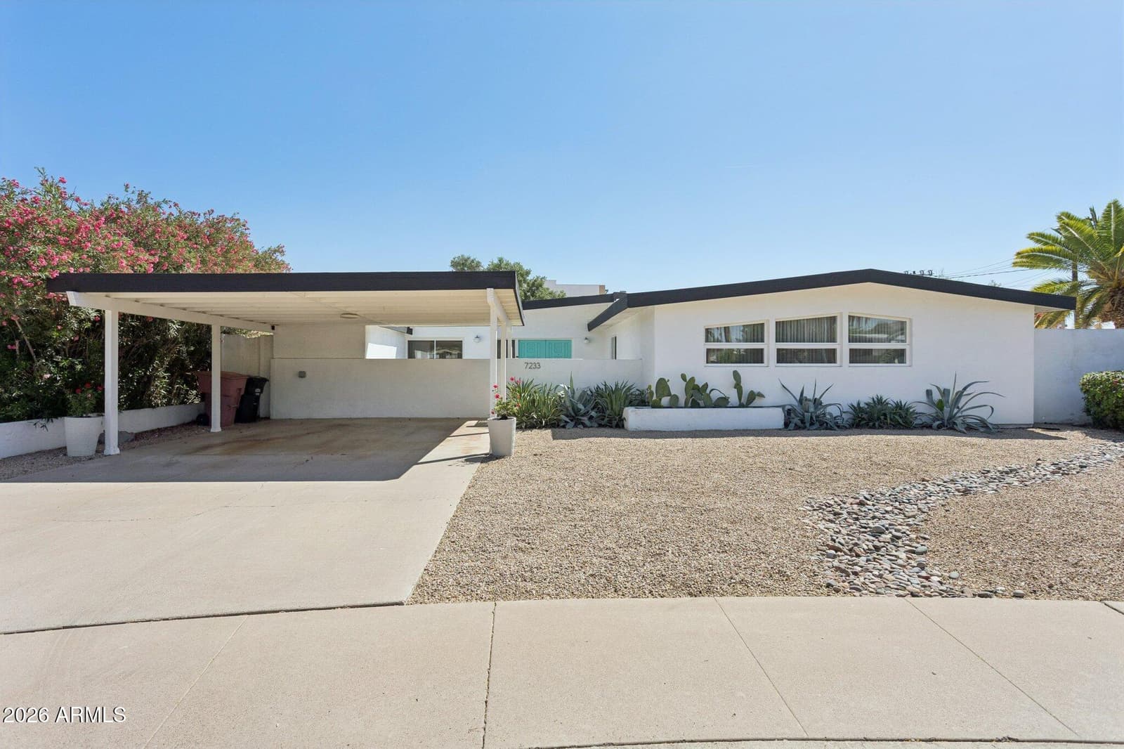 7233 E Monte Vista Road, Scottsdale, AZ 85257 — photo 2 of 60