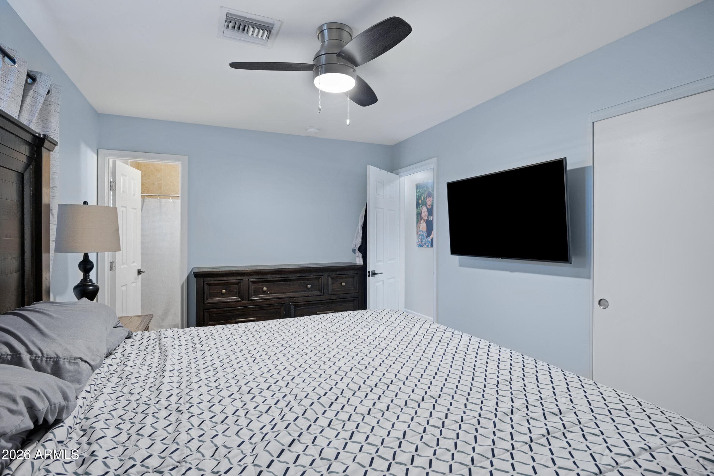 15016 N 27TH Drive, Phoenix, AZ 85053 — photo 14 of 21