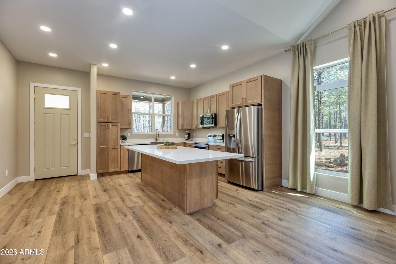 913 Birdsong Way, Lakeside, AZ 85929 — photo 8 of 33