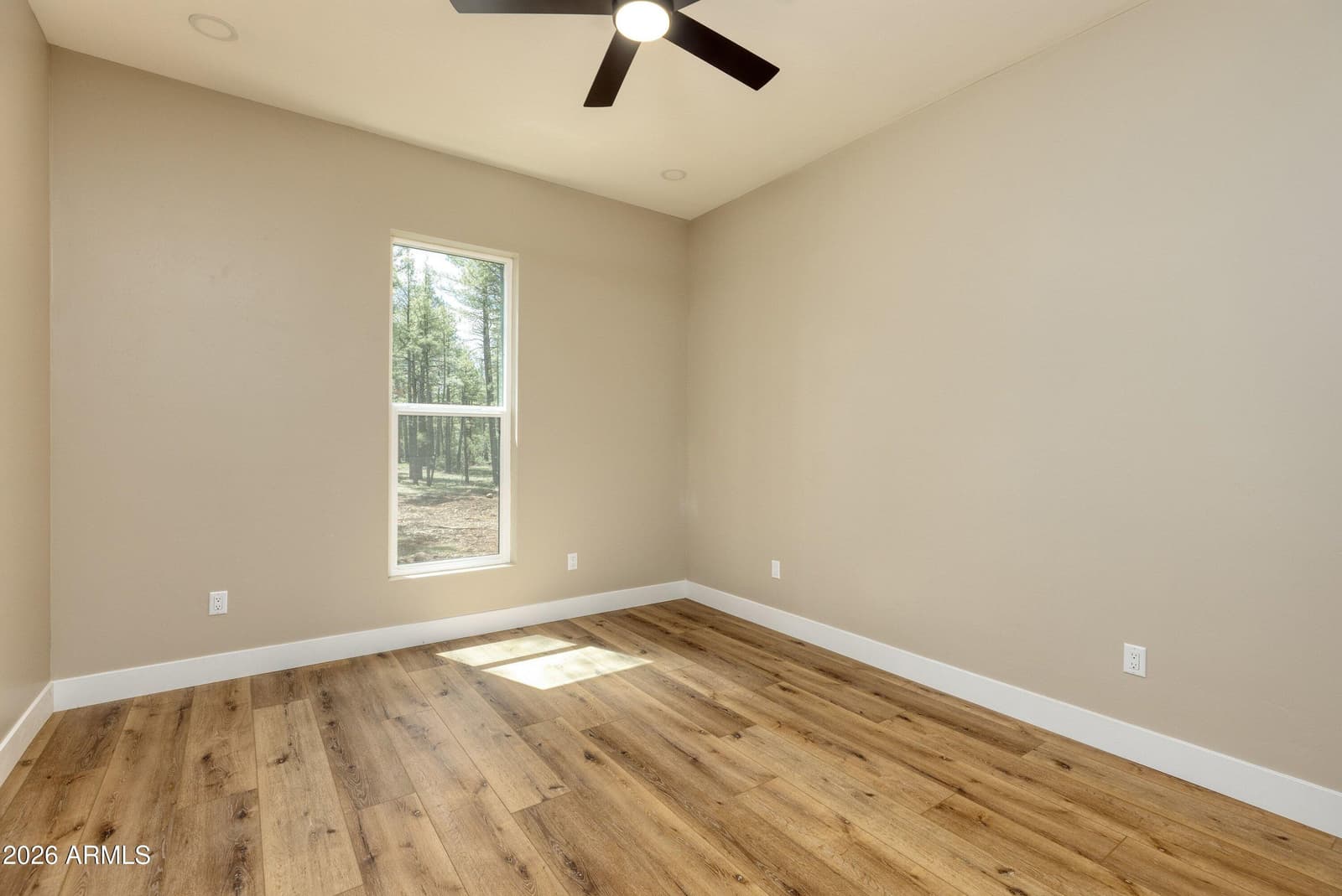 913 Birdsong Way, Lakeside, AZ 85929 — photo 12 of 33