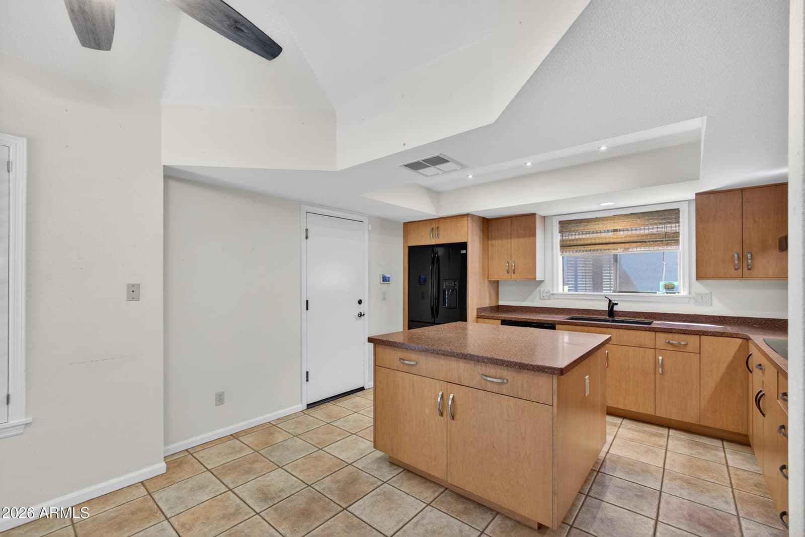 5560 N 73RD Way, Scottsdale, AZ 85250 — photo 10 of 29