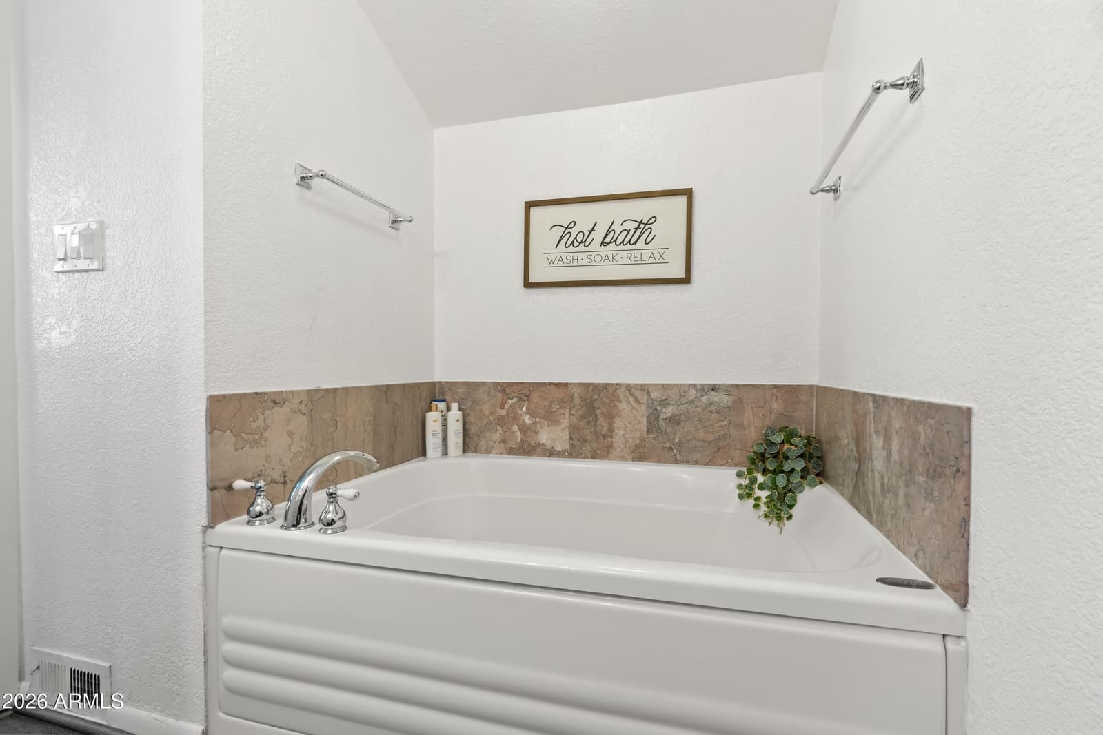 2747 N FAIRVIEW Drive, Flagstaff, AZ 86004 — photo 23 of 39
