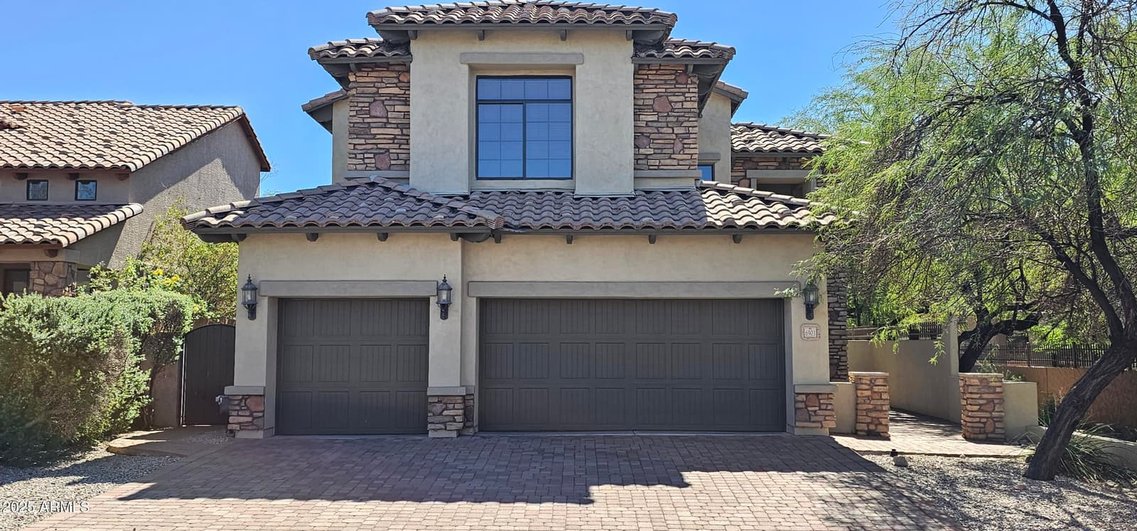 6903 E PORTIA Street, Mesa, AZ 85207 — photo 1 of 60