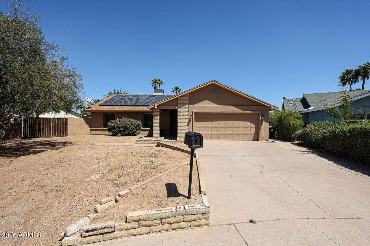 12443 N 27TH Place, Phoenix, AZ 85032 — photo 7 of 57