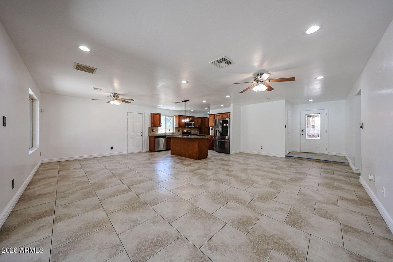 12443 N 27TH Place, Phoenix, AZ 85032 — photo 13 of 57