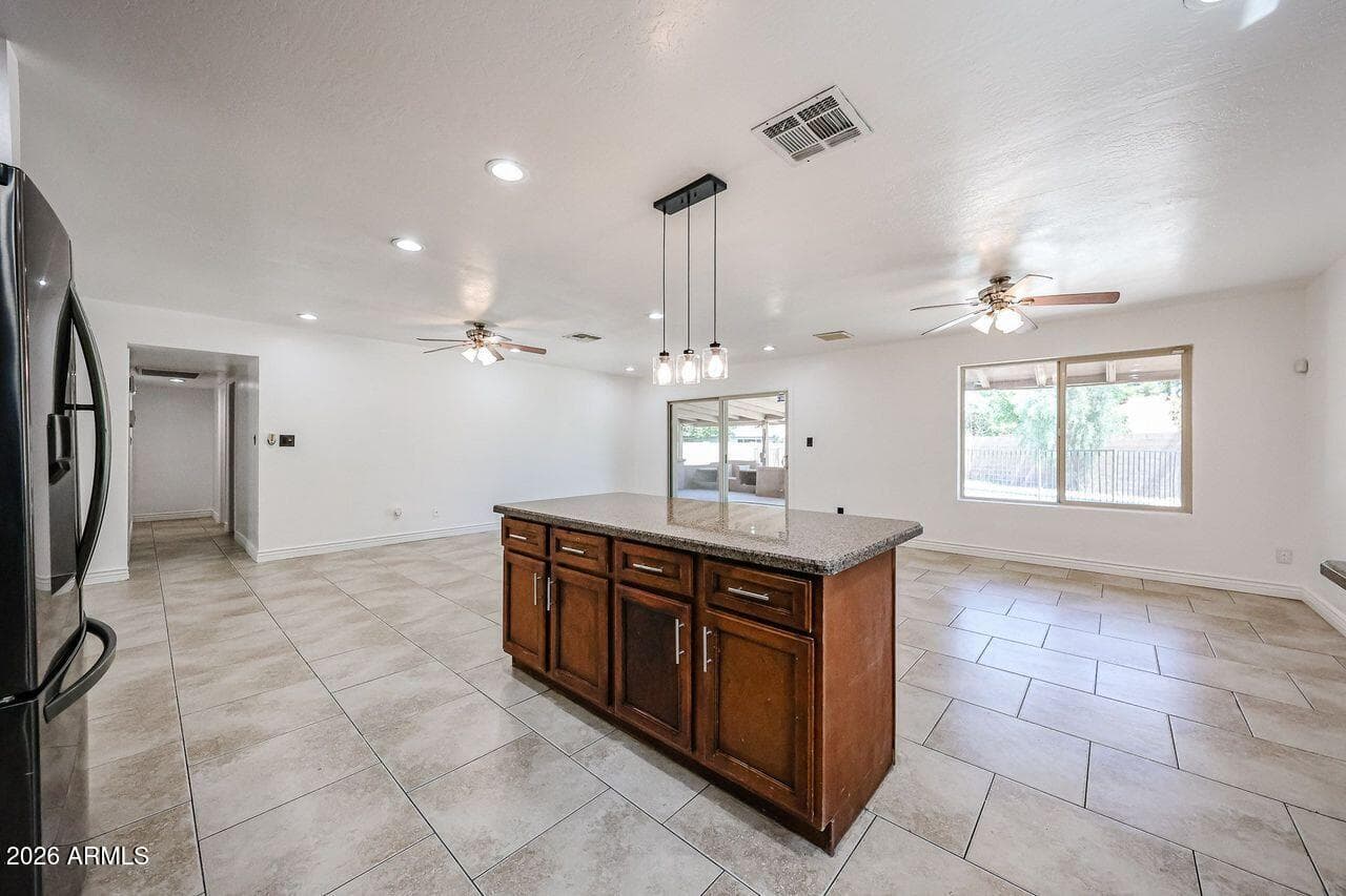 12443 N 27TH Place, Phoenix, AZ 85032 — photo 14 of 57
