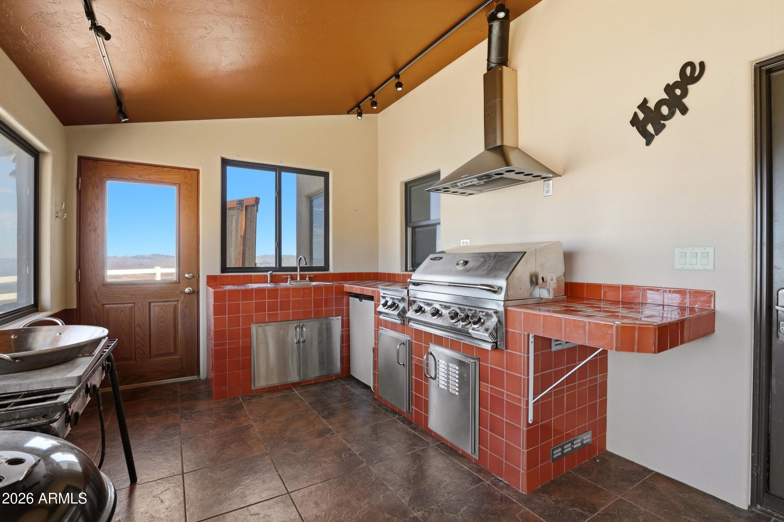 33351 S HIGH JINKS Road, Oracle, AZ 85623 — photo 23 of 50
