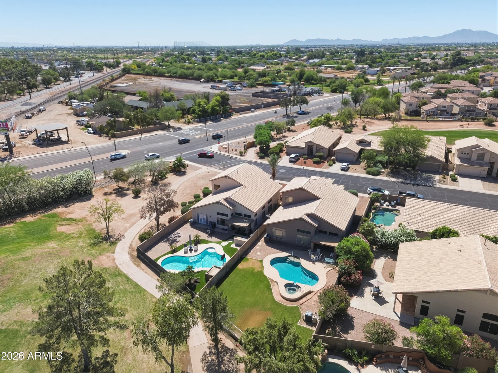 1572 E BLACK DIAMOND Drive, Gilbert, AZ 85296 — photo 32 of 33