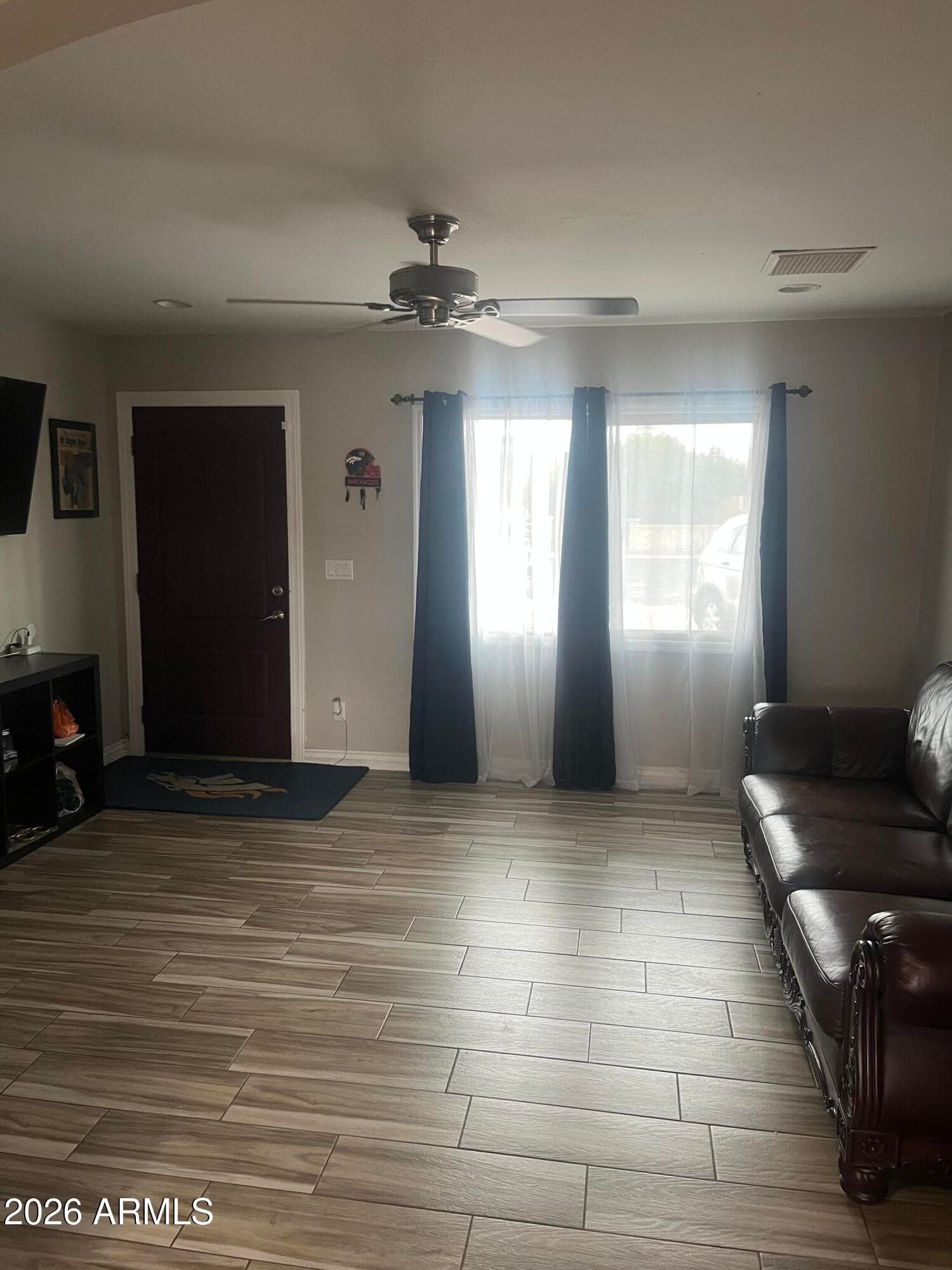 8226 W MONTECITO Avenue, Phoenix, AZ 85033 — photo 1 of 7