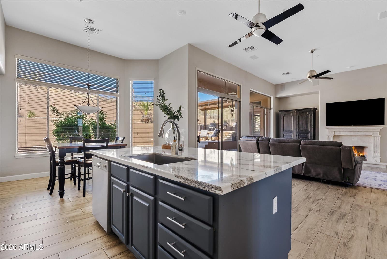 549 E MOUNTAIN SAGE Drive, Phoenix, AZ 85048 — photo 14 of 72
