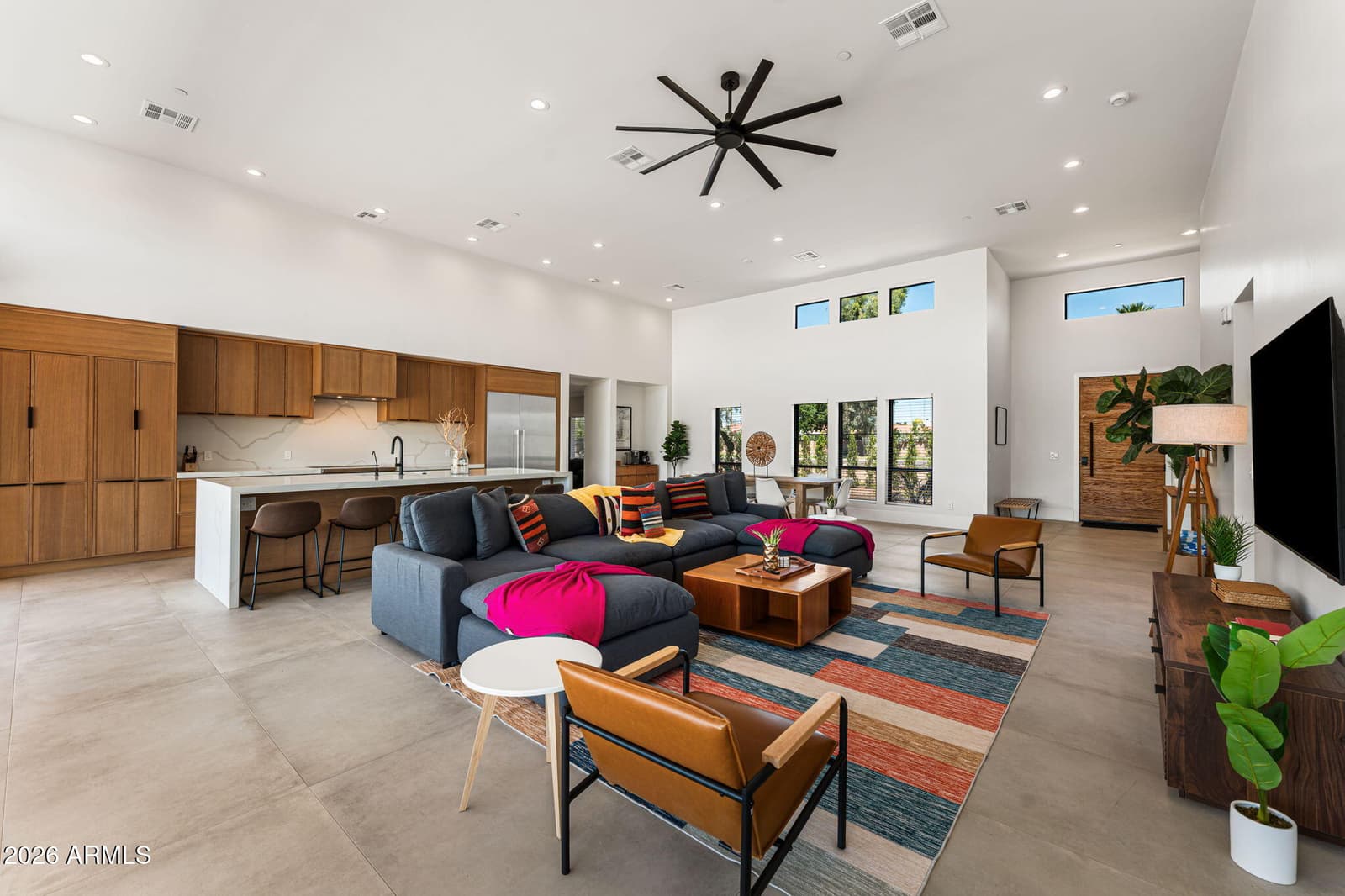8621 E INDIAN BEND Road, Scottsdale, AZ 85250 — photo 11 of 60