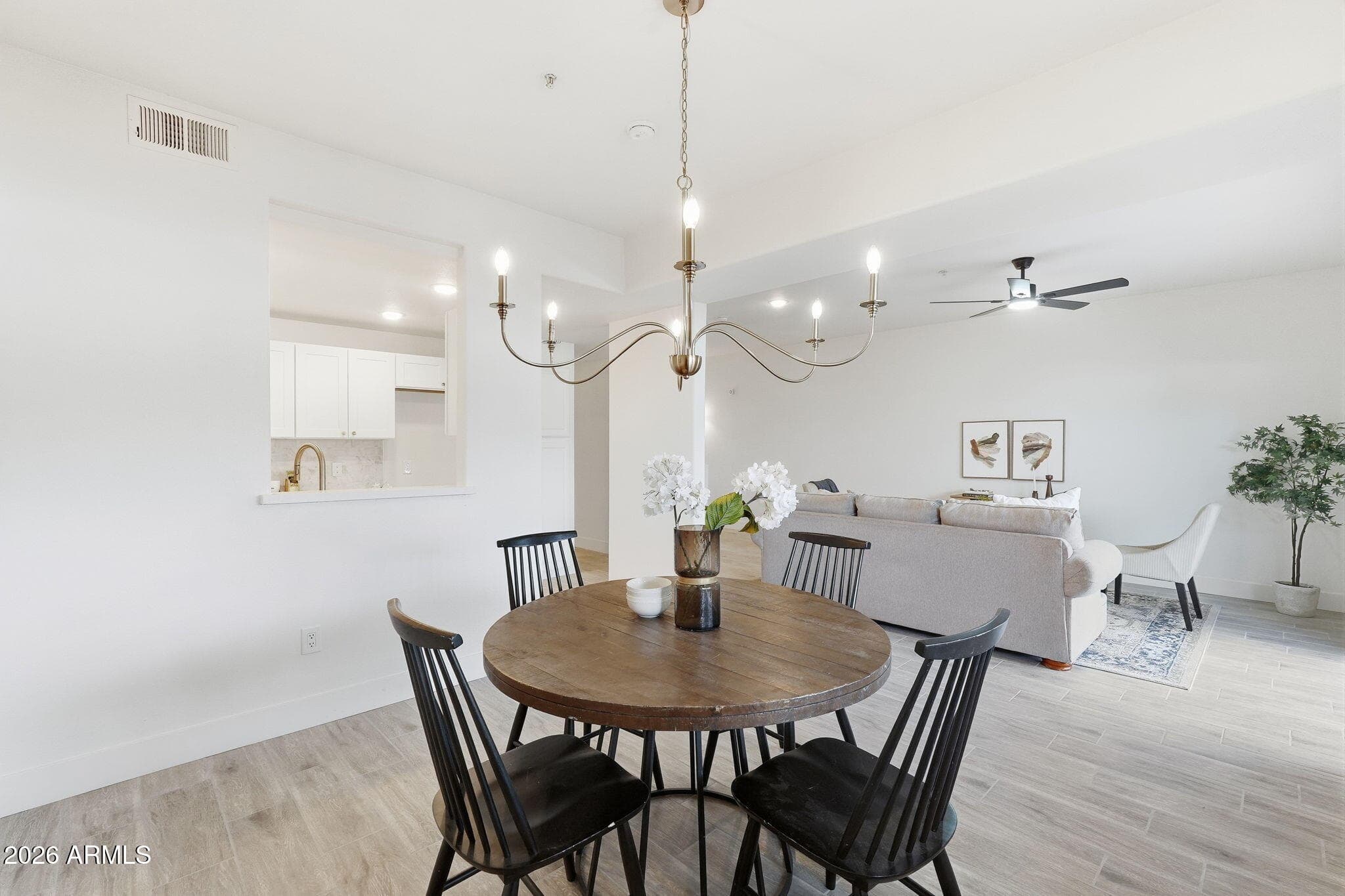 13415 N 20TH Street 8, Phoenix, AZ 85022 — photo 12 of 37