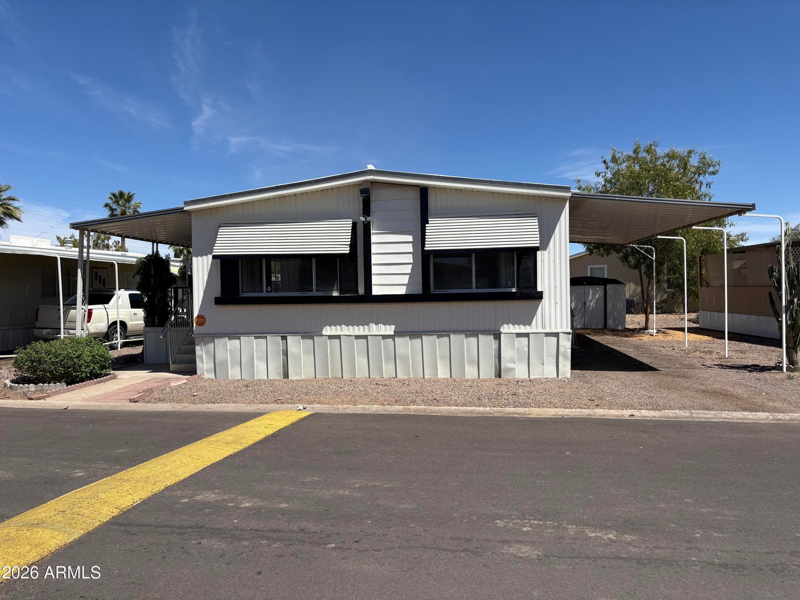 5747 W Missouri Avenue 20, Glendale, AZ 85301 — photo 1 of 16