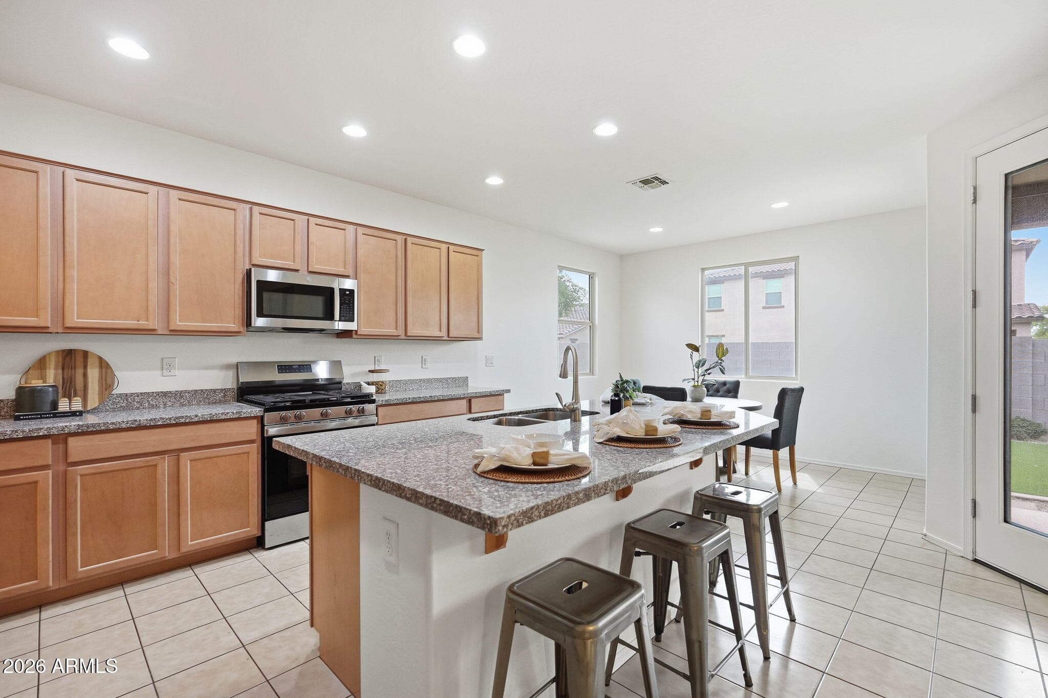 8106 S 42ND Avenue, Laveen, AZ 85339 — photo 15 of 42