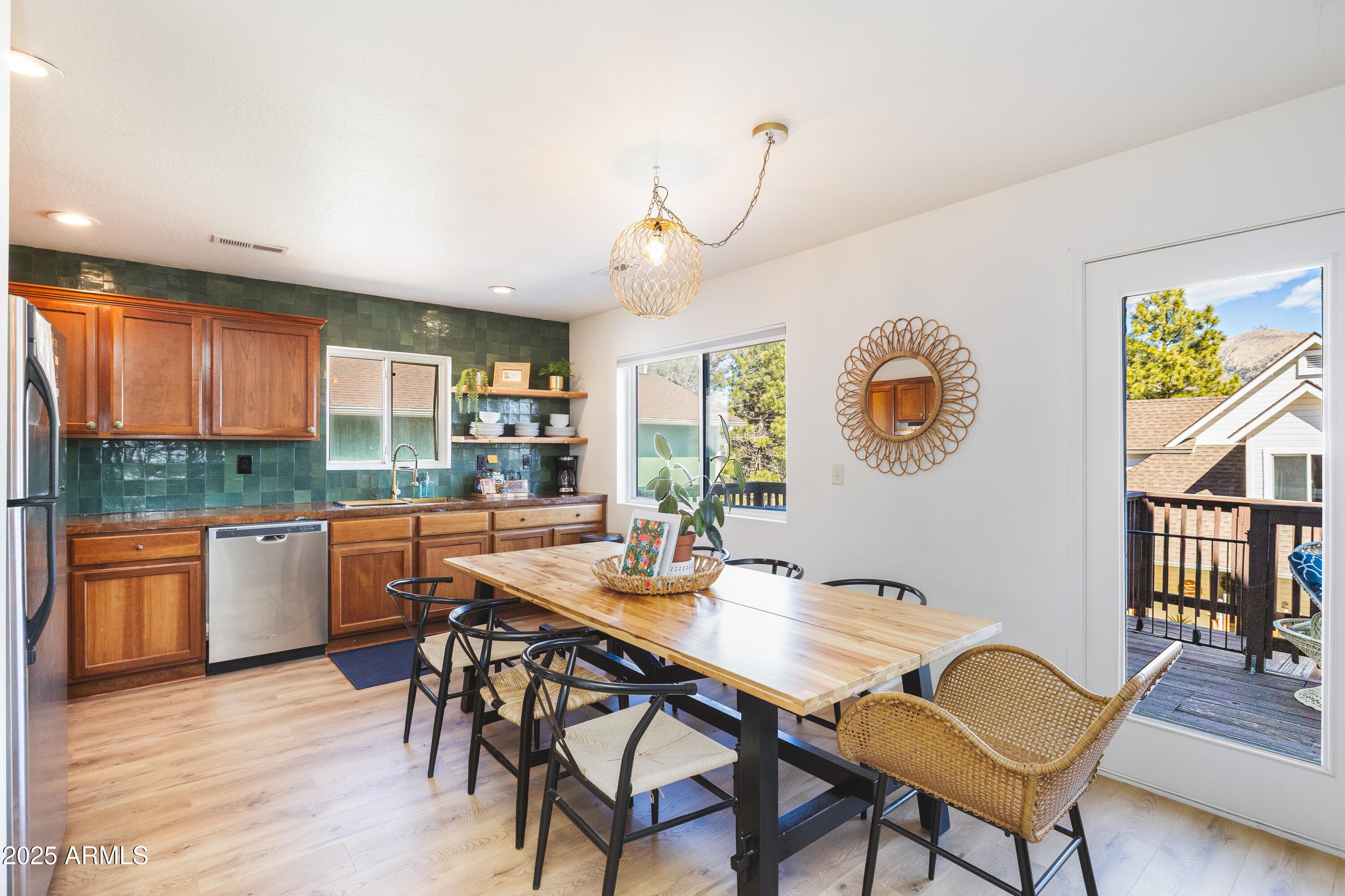 1662 E Mountain View Avenue, Flagstaff, AZ 86004 — photo 4 of 48