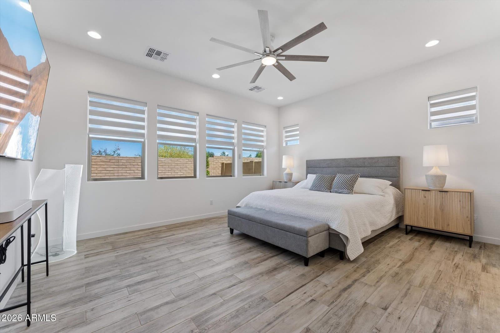8044 E June Circle, Mesa, AZ 85207 — photo 11 of 46