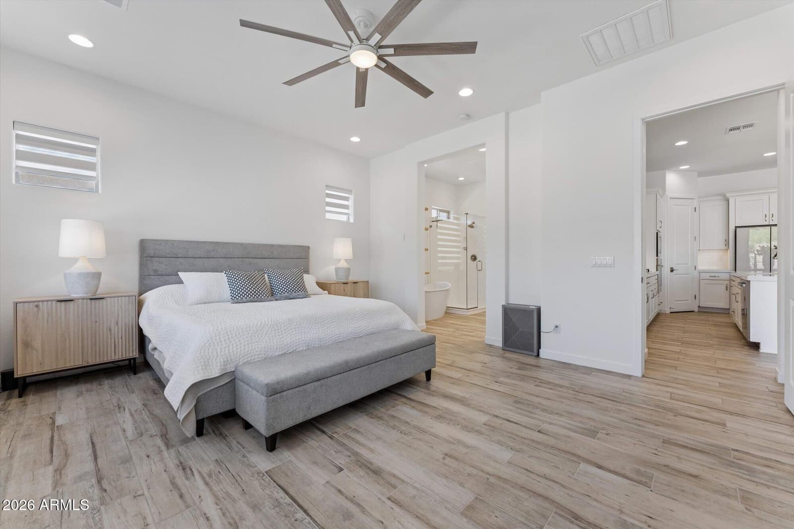 8044 E June Circle, Mesa, AZ 85207 — photo 13 of 46