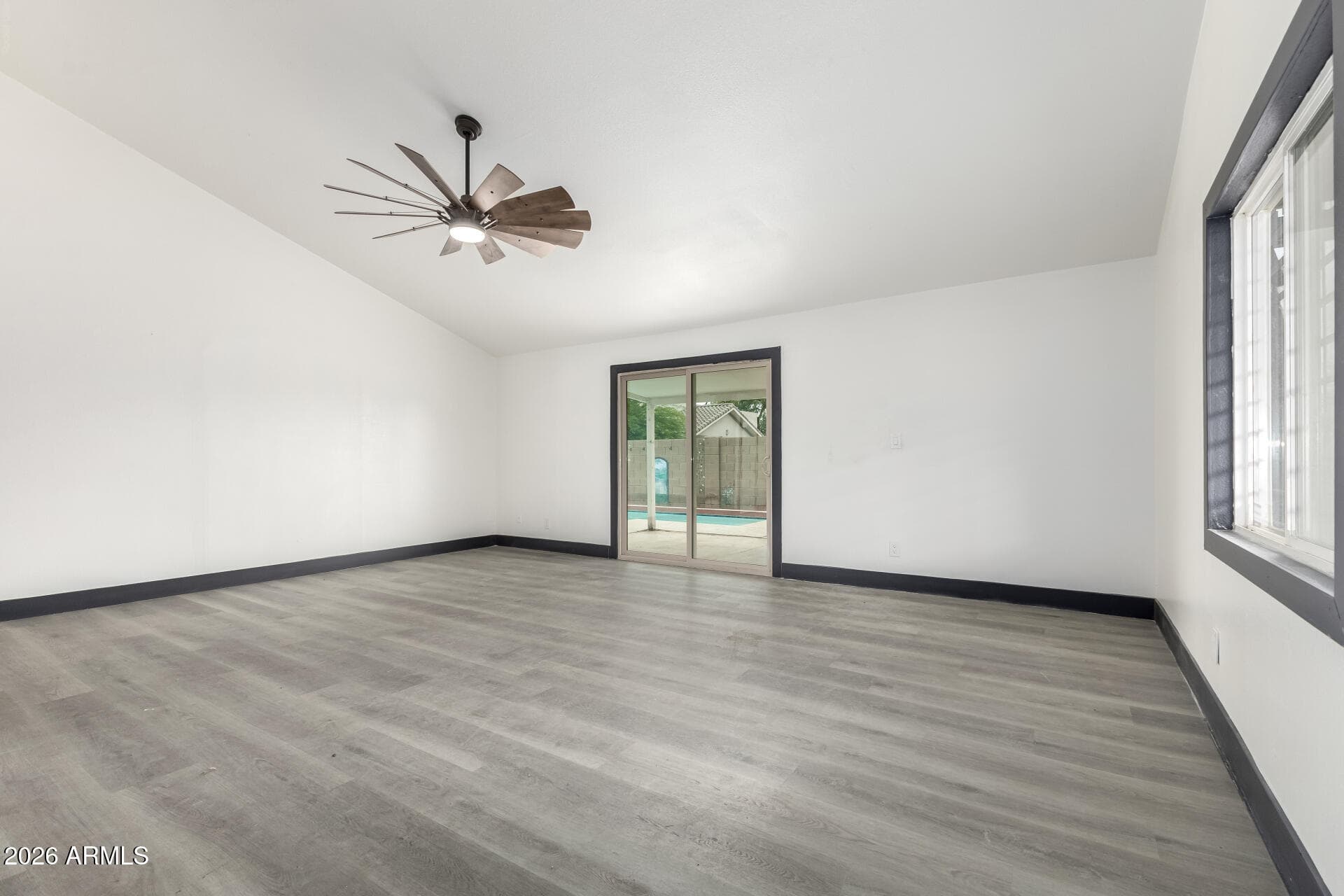 5740 N 42ND Lane, Phoenix, AZ 85019 — photo 5 of 24