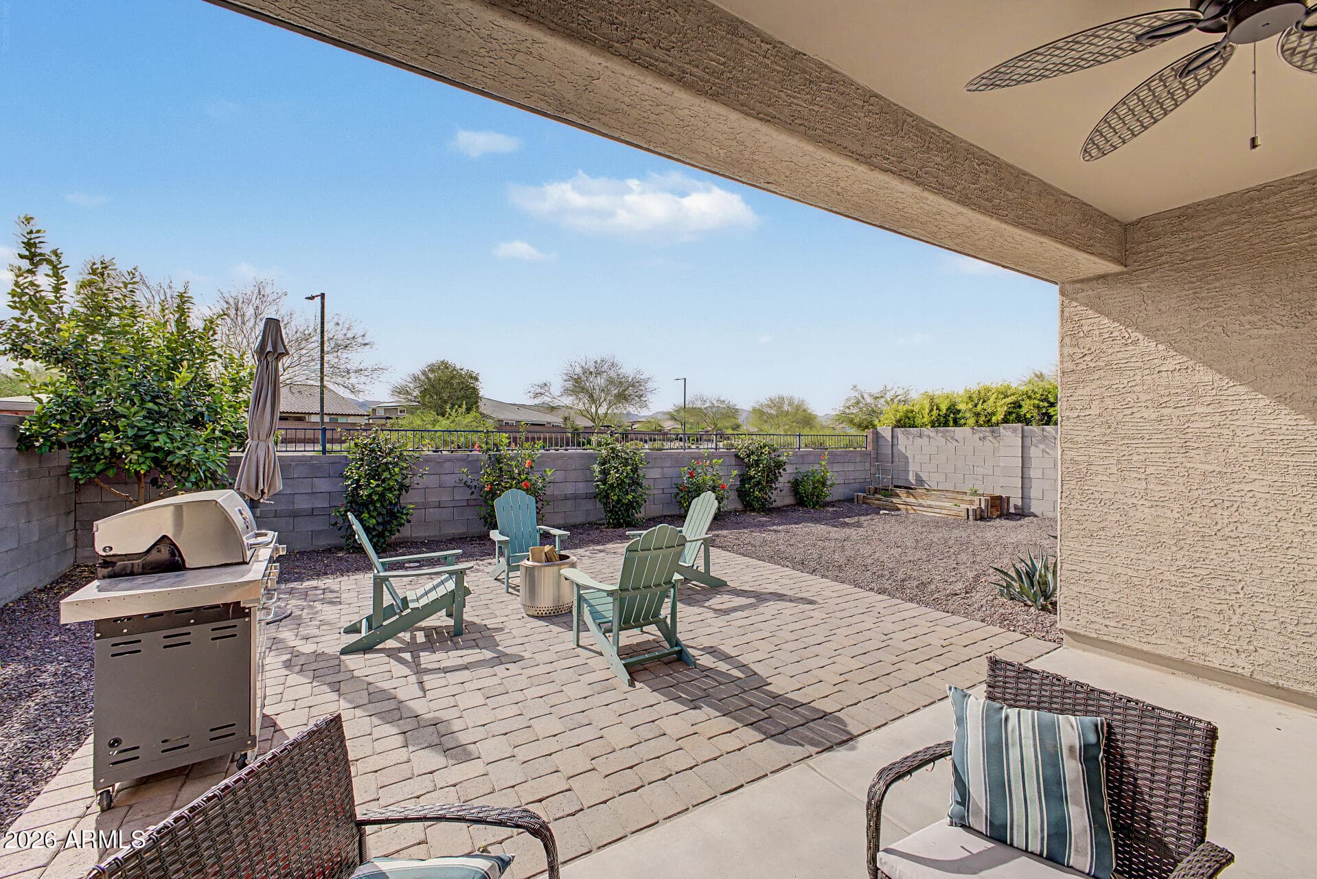 10696 N 188TH Drive, Surprise, AZ 85388 — photo 2 of 41