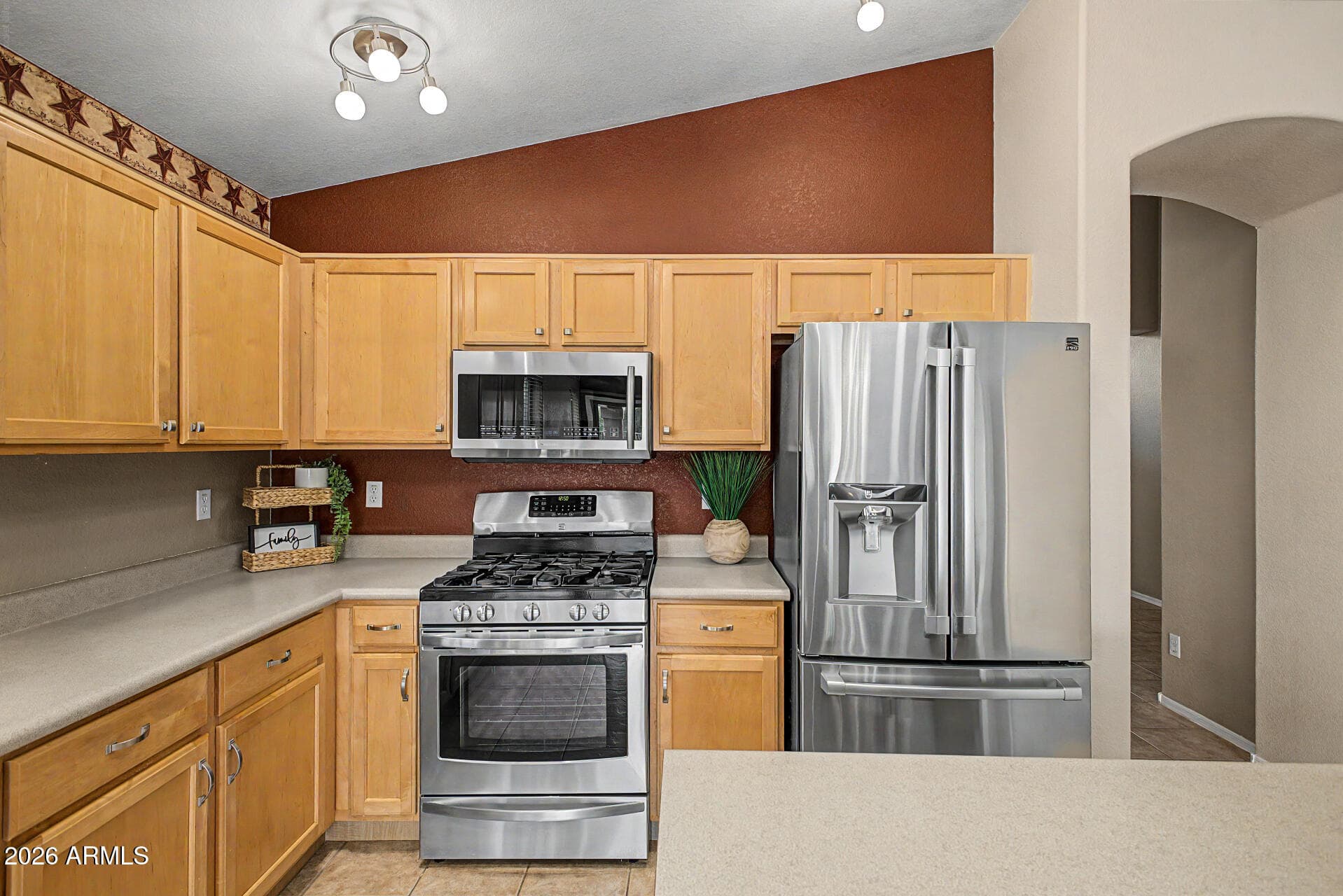 4123 W ALEX Loop, Phoenix, AZ 85083 — photo 8 of 36