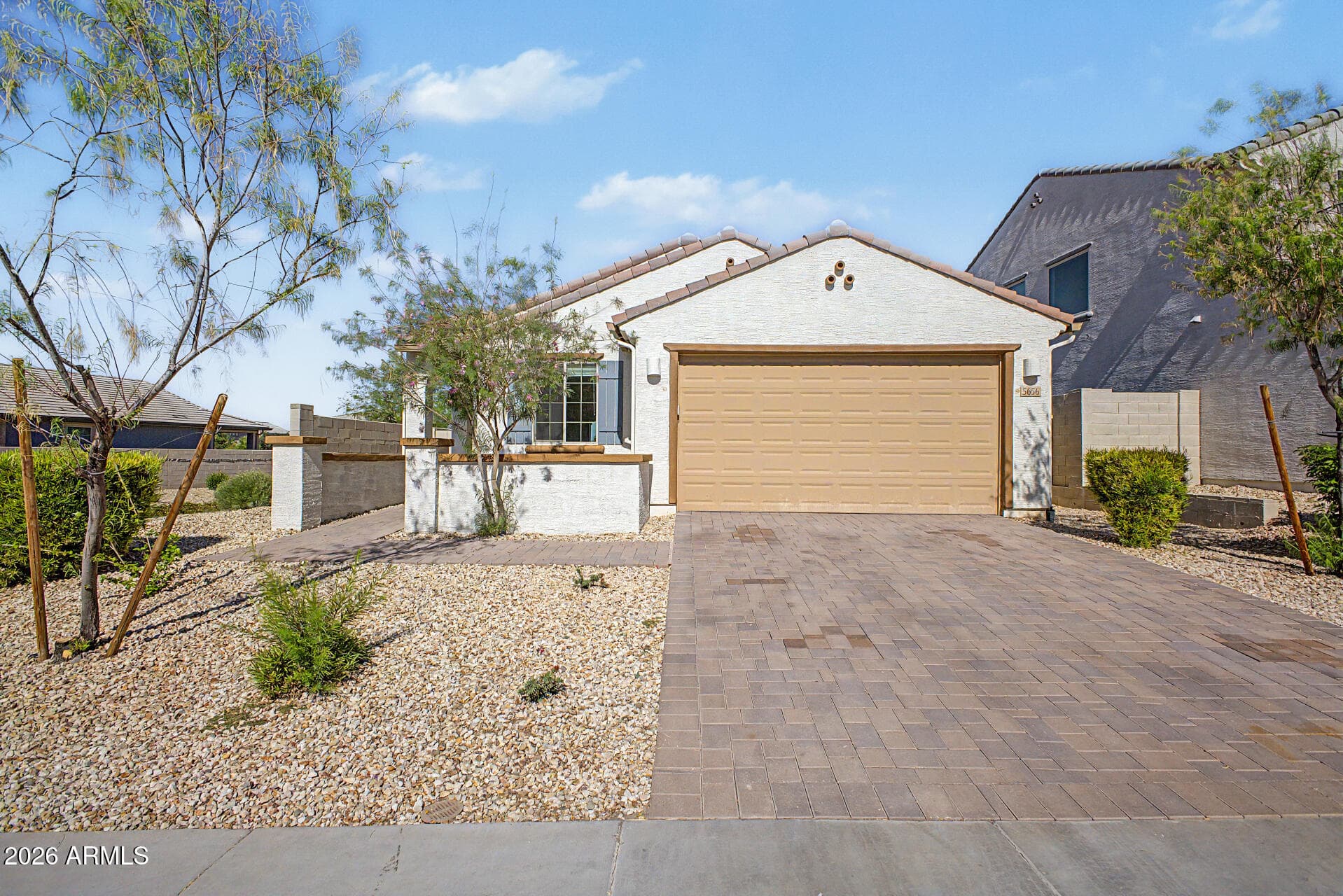 5656 N 87TH Drive, Glendale, AZ 85305 — photo 1 of 39