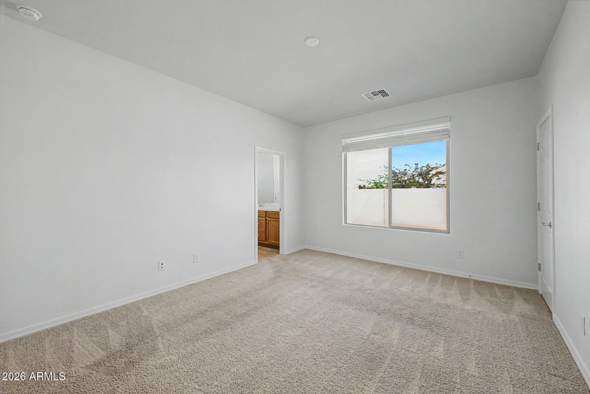 5656 N 87TH Drive, Glendale, AZ 85305 — photo 17 of 39