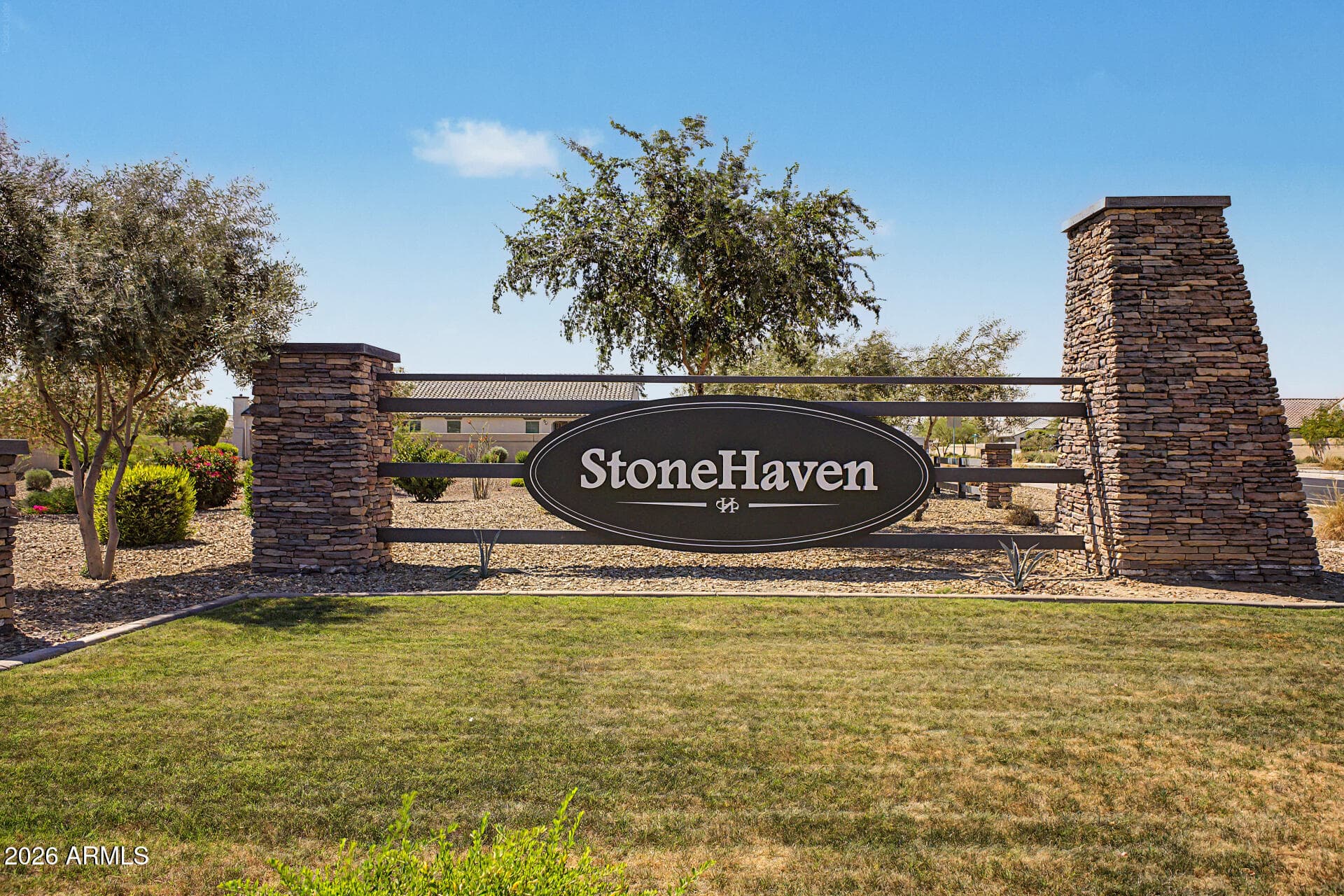 5656 N 87TH Drive, Glendale, AZ 85305 — photo 3 of 39