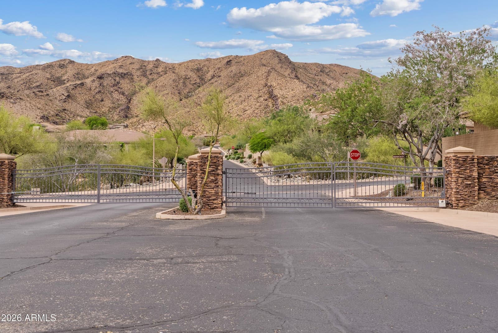 549 E MOUNTAIN SAGE Drive, Phoenix, AZ 85048 — photo 65 of 72