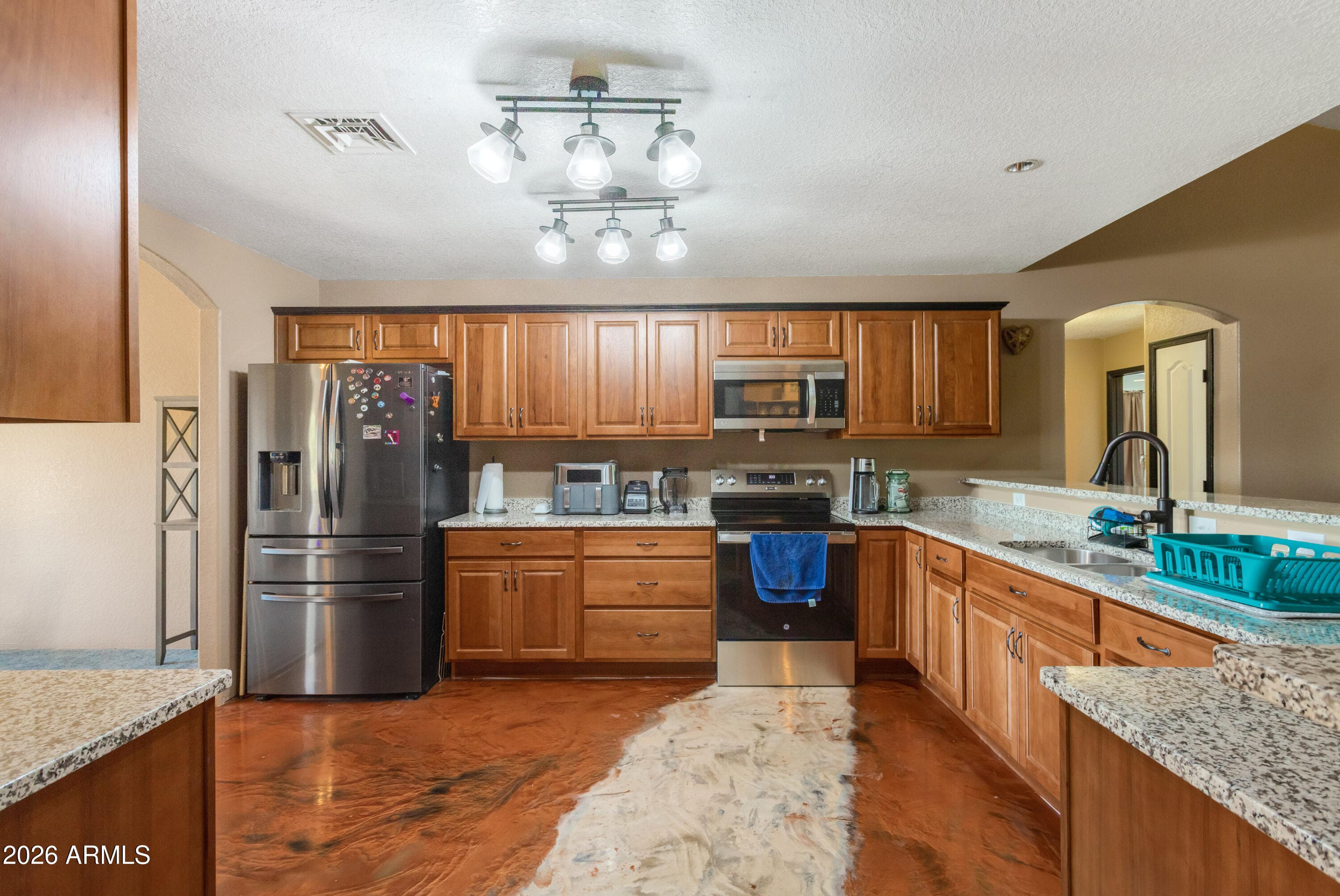 4333 W DILLMAN Road, Elfrida, AZ 85610 — photo 9 of 68