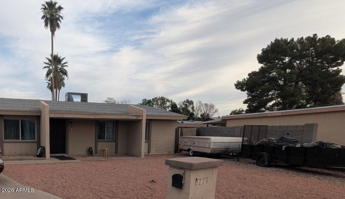 8226 W MONTECITO Avenue, Phoenix, AZ 85033 — photo 7 of 7