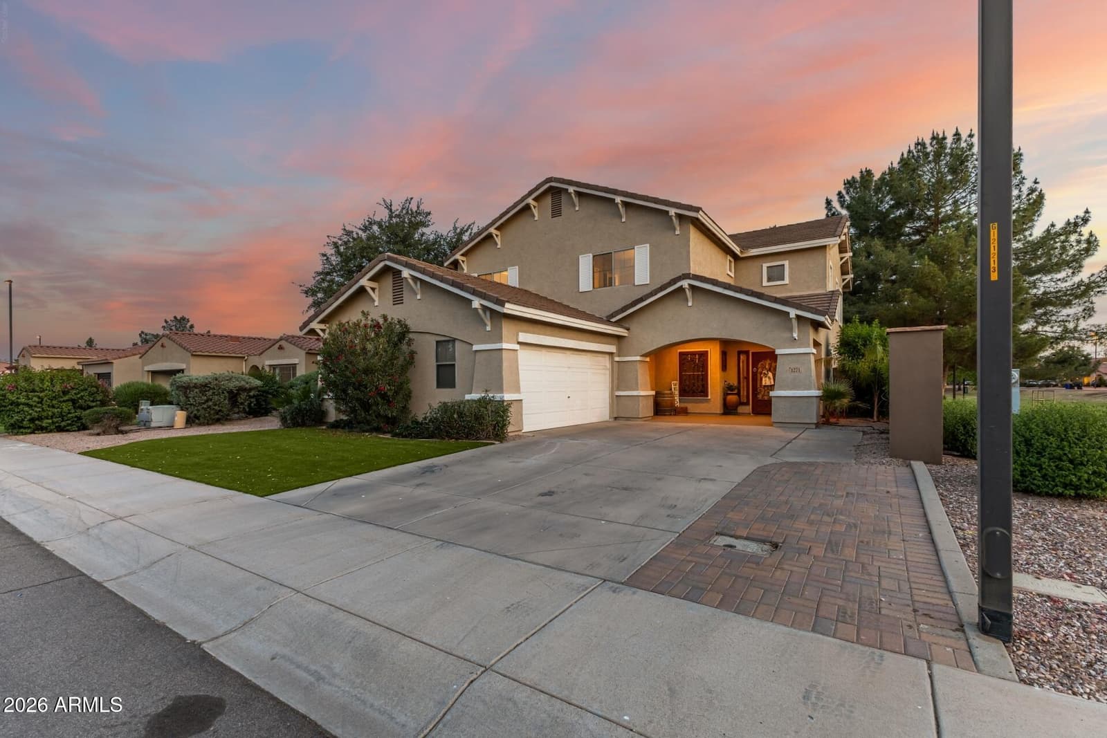 1271 E CANYON CREEK Drive, Gilbert, AZ 85296 — photo 4 of 69
