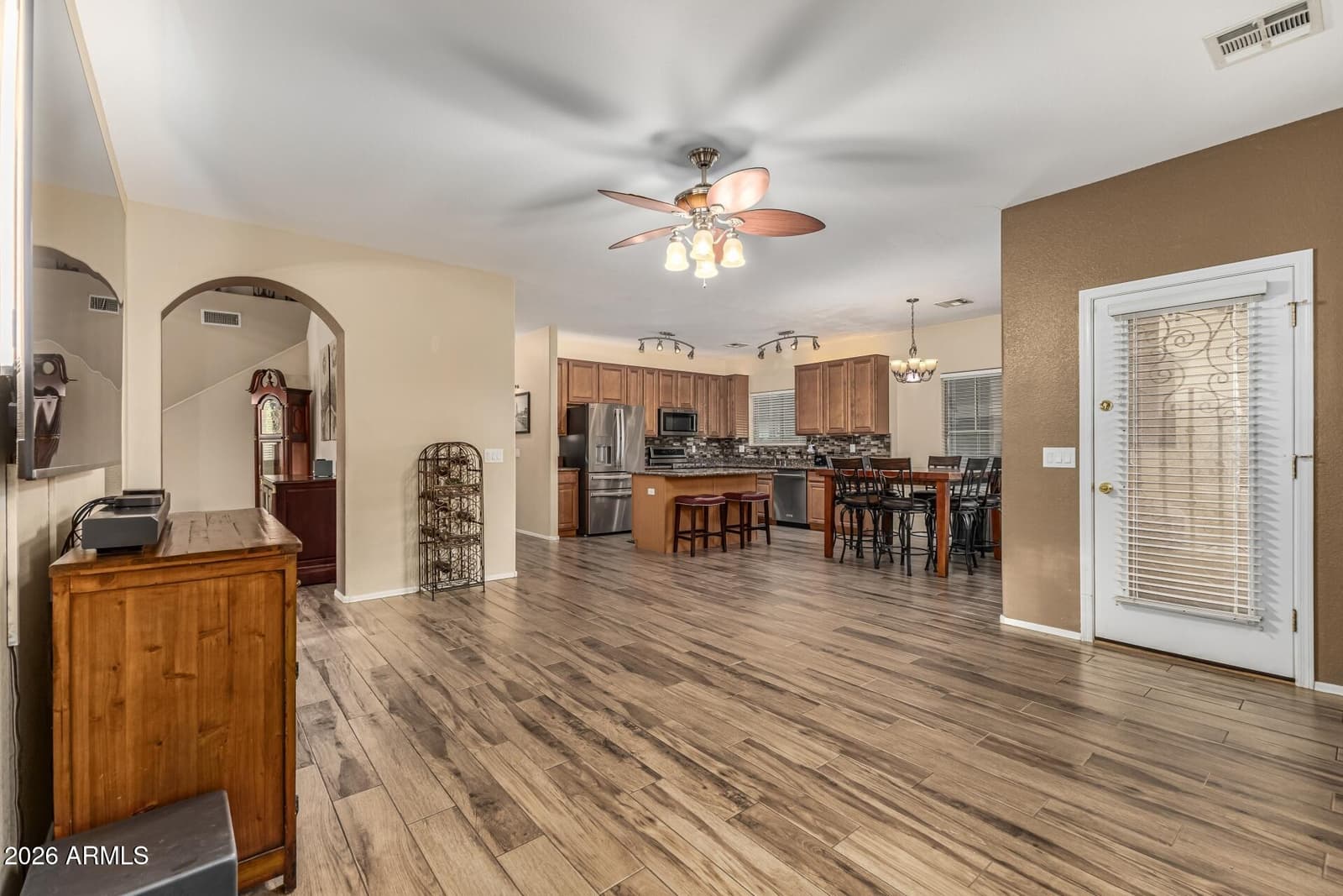 1271 E CANYON CREEK Drive, Gilbert, AZ 85296 — photo 9 of 69